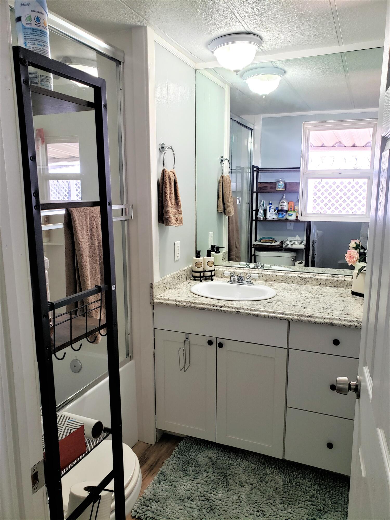 PLEASANT VIEW MOBILE HOME PARK - Residential