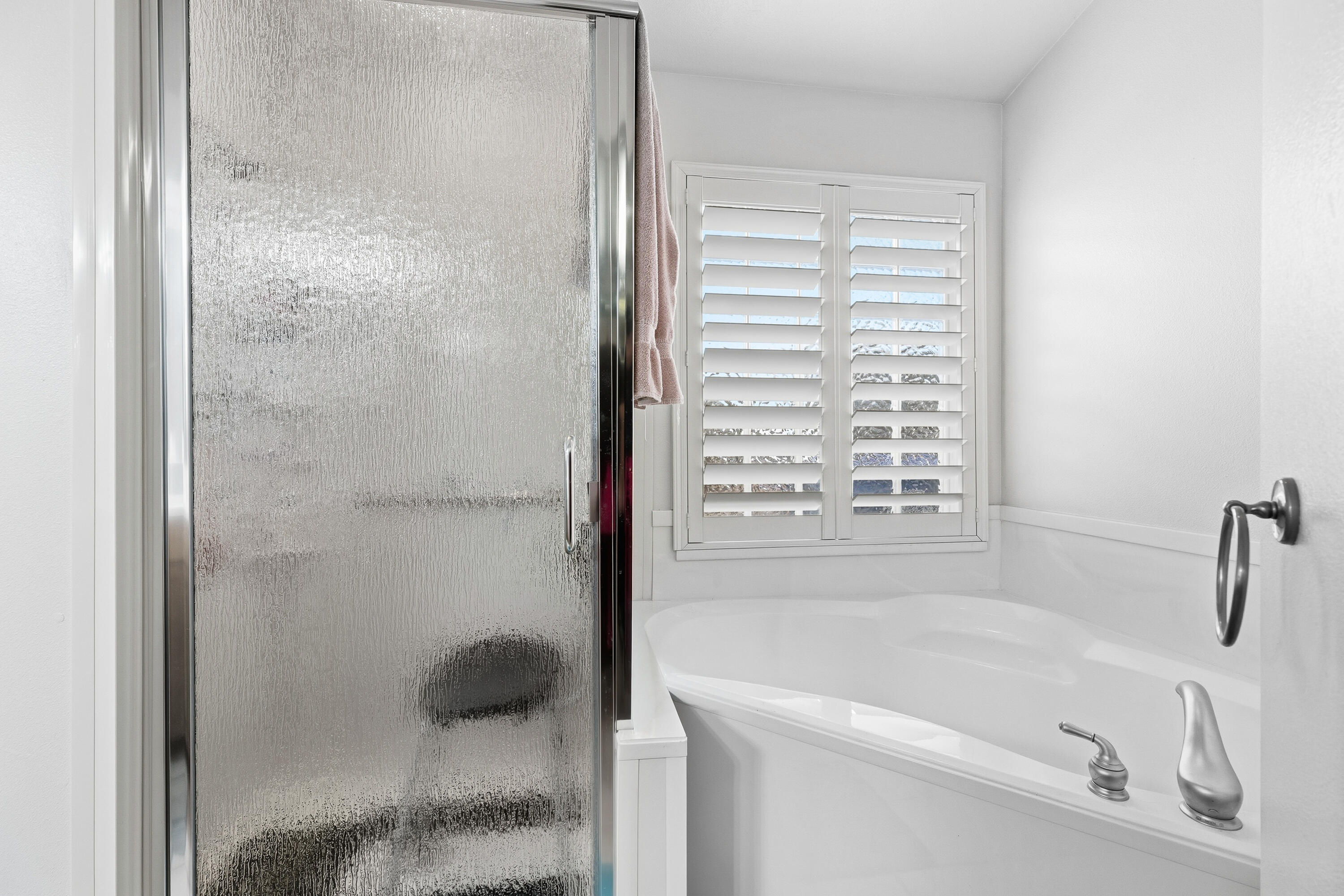 FOX BOROUGH - Residential