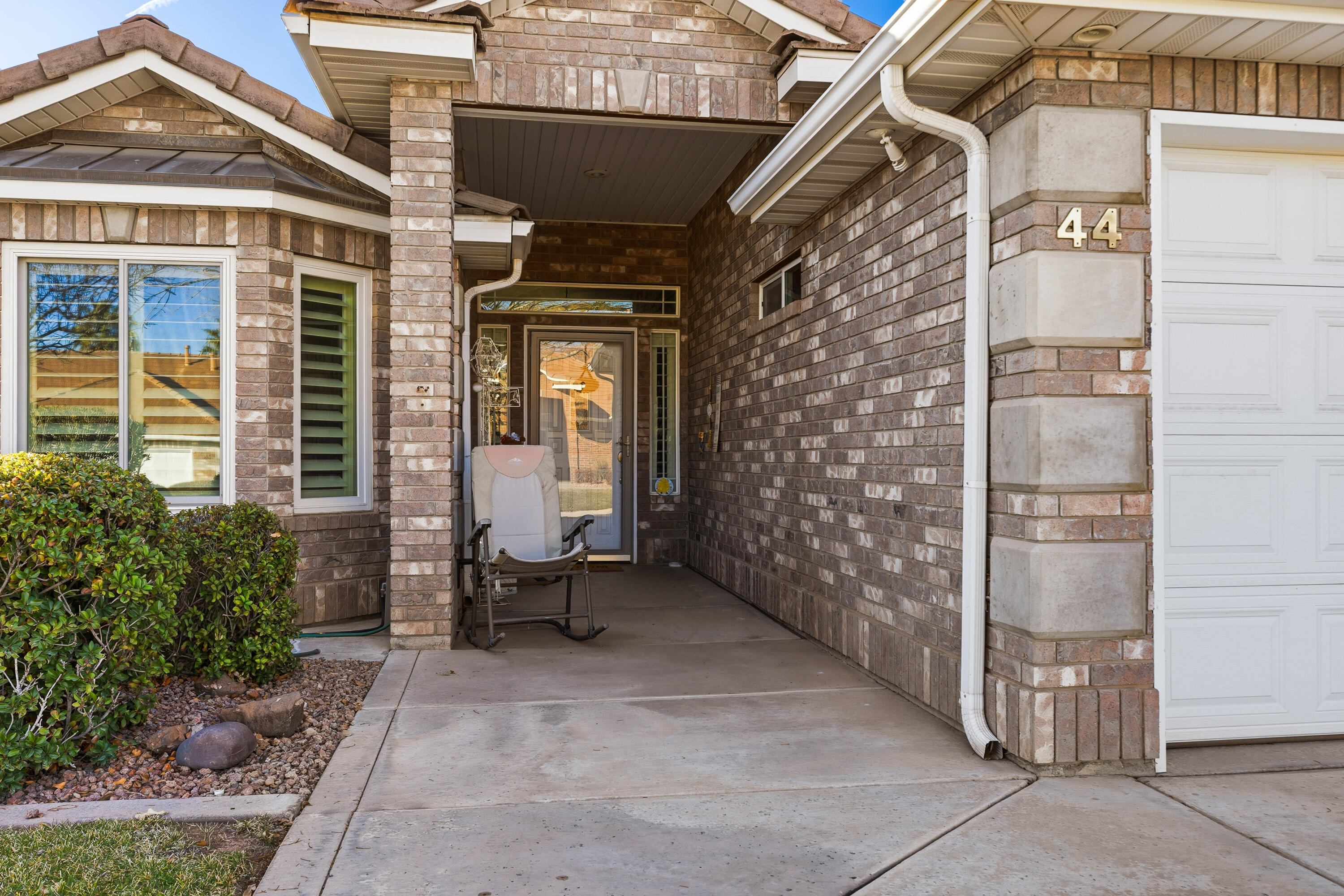 FOX BOROUGH - Residential