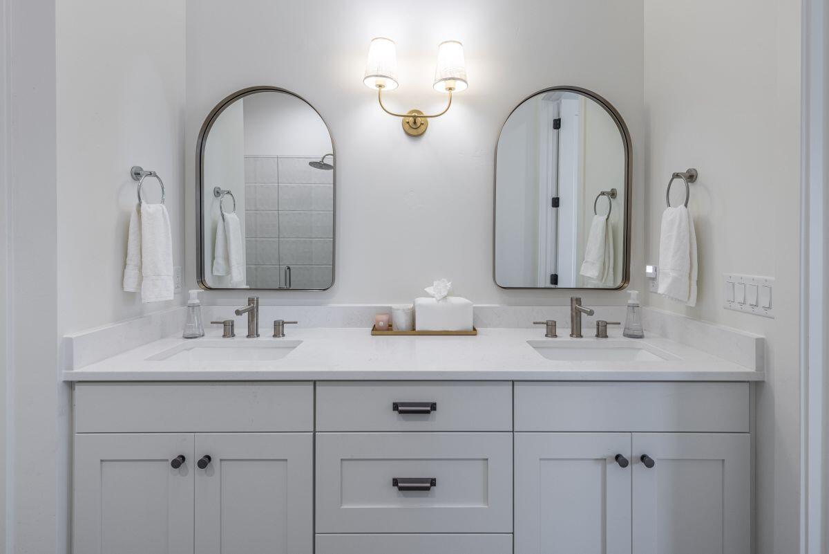 LEDGES OF ST GEORGE SAND COVE - Residential