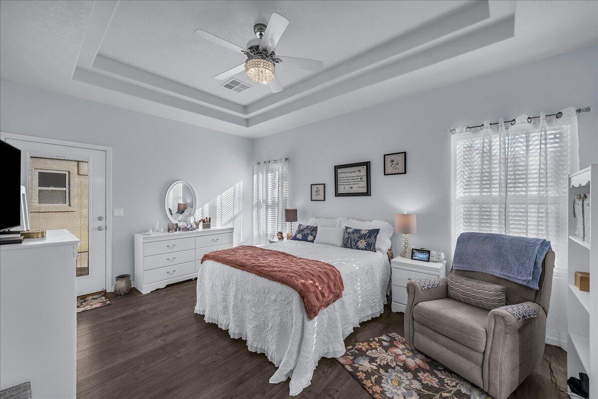 SKY RIDGE TOWNHOMES - Residential