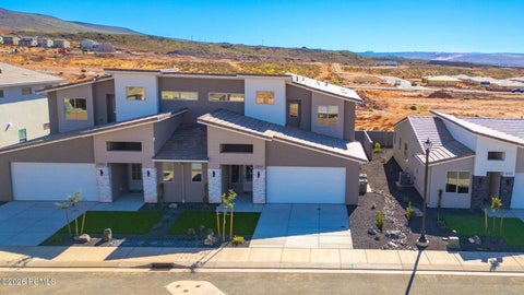 Photo of 2972 W 570 N, Hurricane, UT 84737 (MLS # 26-276682)