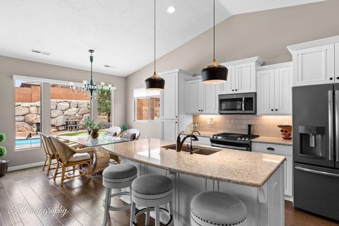 Tiny photo for 4175 S TAWNY OWL DR, Saint George, UT 84790 (MLS # 26-269625)