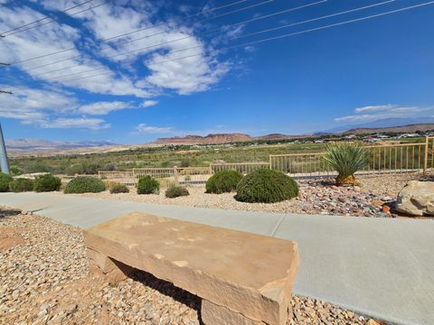 Tiny photo for 4175 S TAWNY OWL DR, Saint George, UT 84790 (MLS # 26-269625)