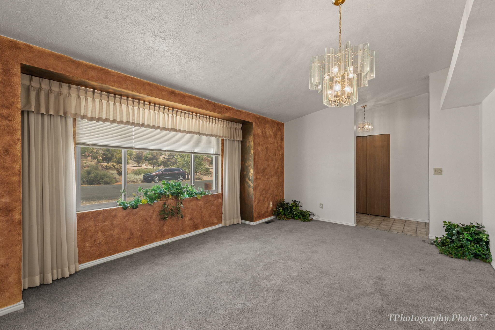 WINCHESTER HILLS - Residential