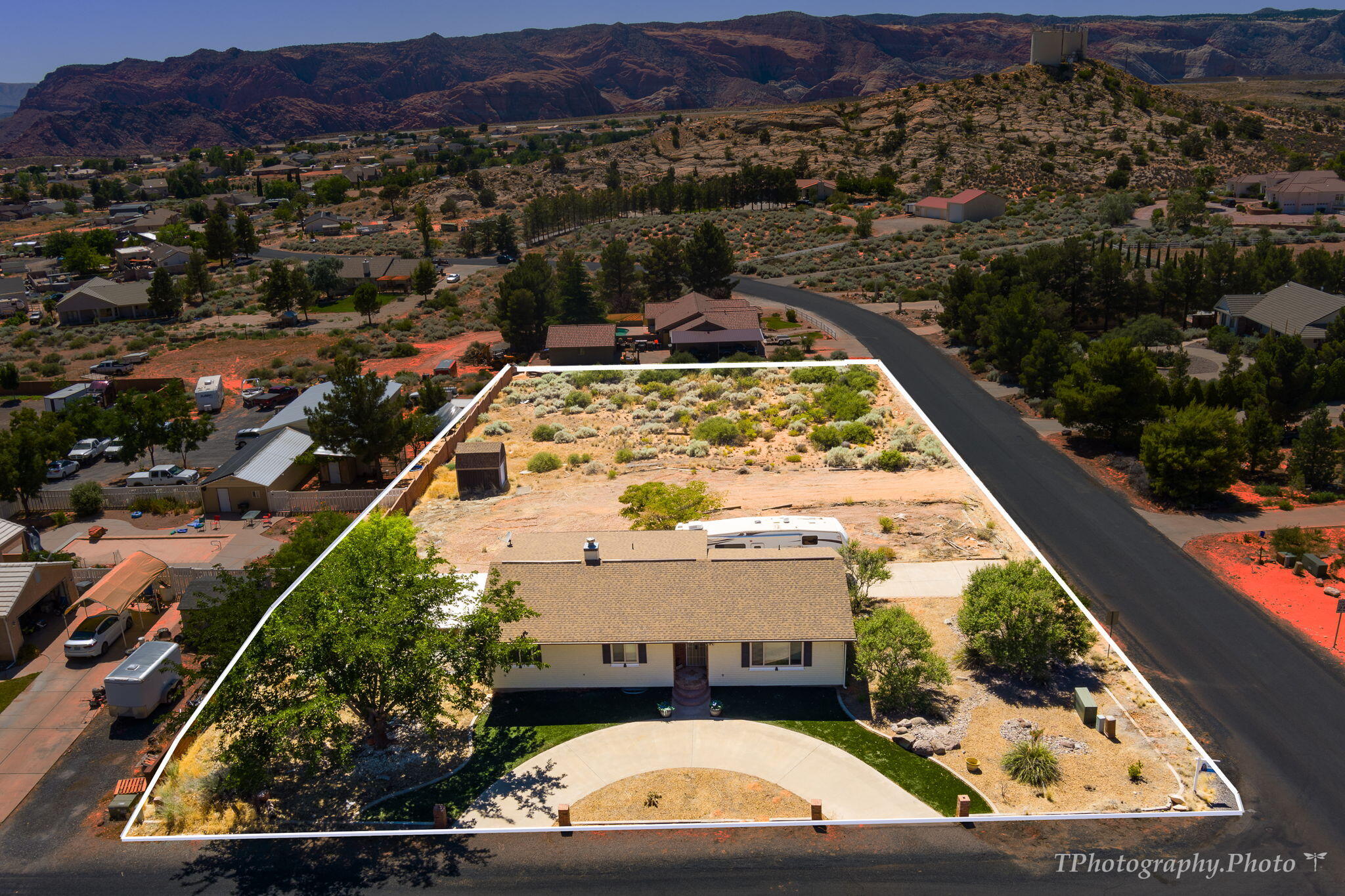 WINCHESTER HILLS - Residential