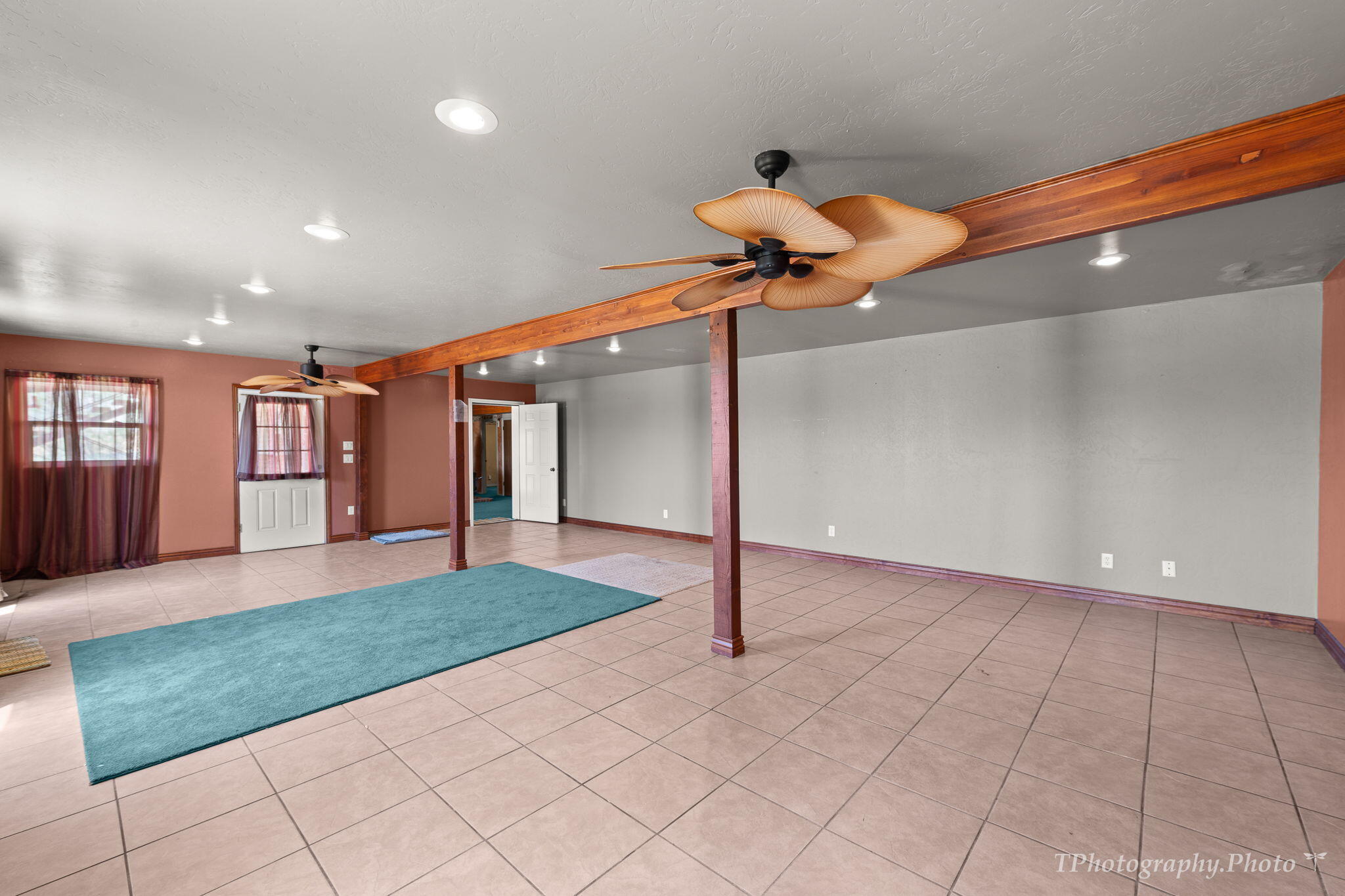 WINCHESTER HILLS - Residential