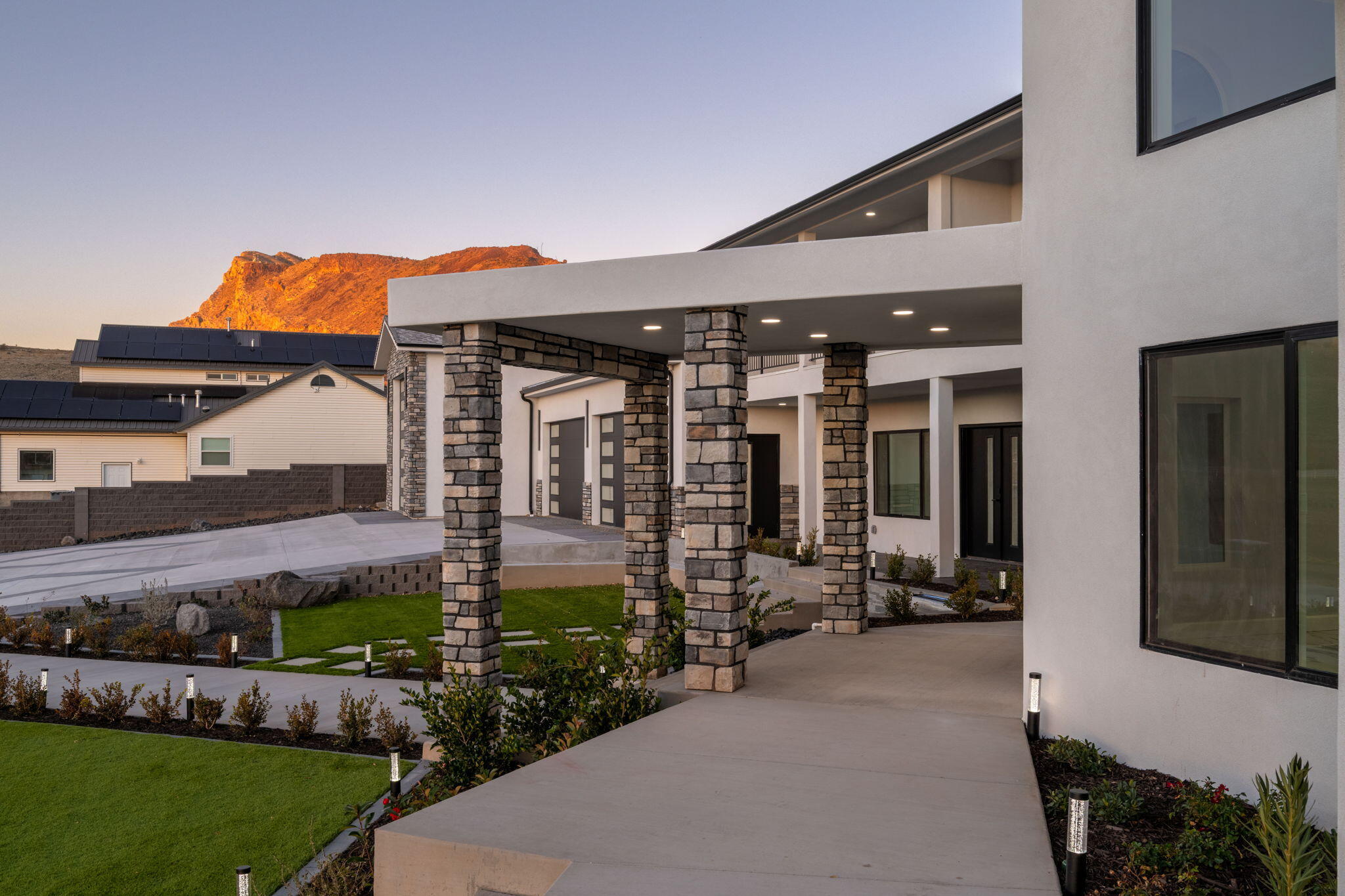 TOQUERVILLE TOWNSITE - Residential