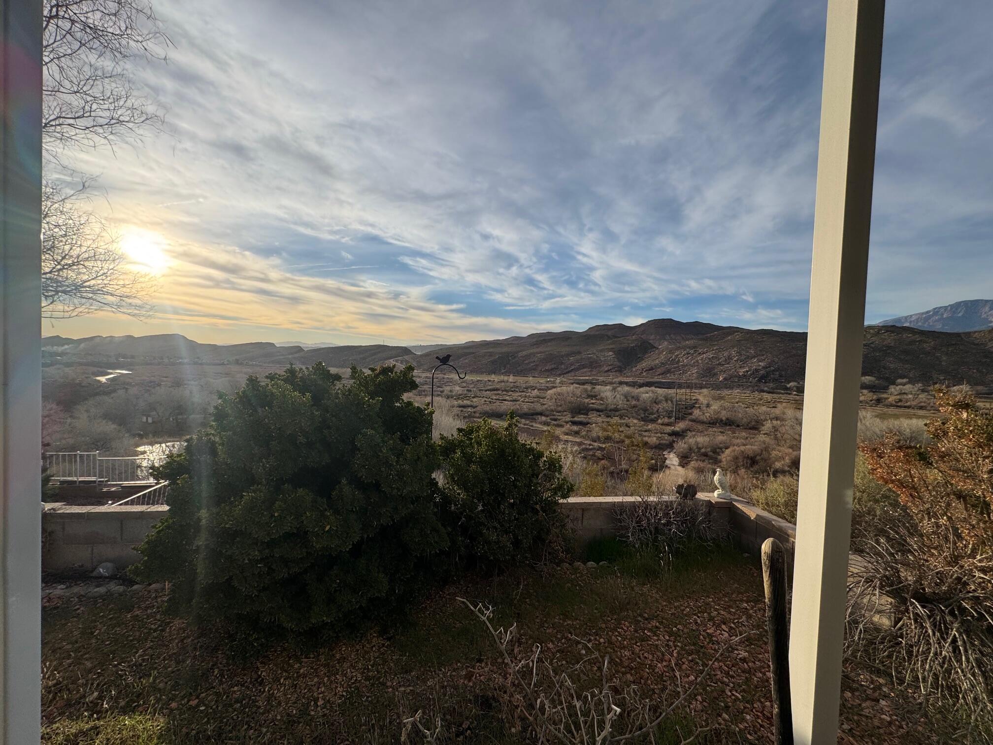 LAVA BLUFF MOBILE HOME PARK - Residential