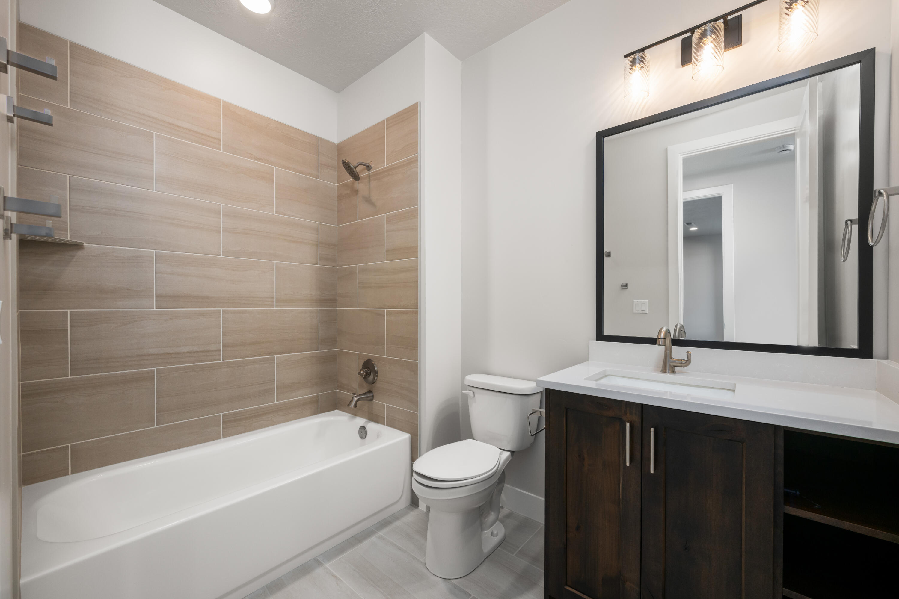 ISLAND AT CORAL CANYON - Residential