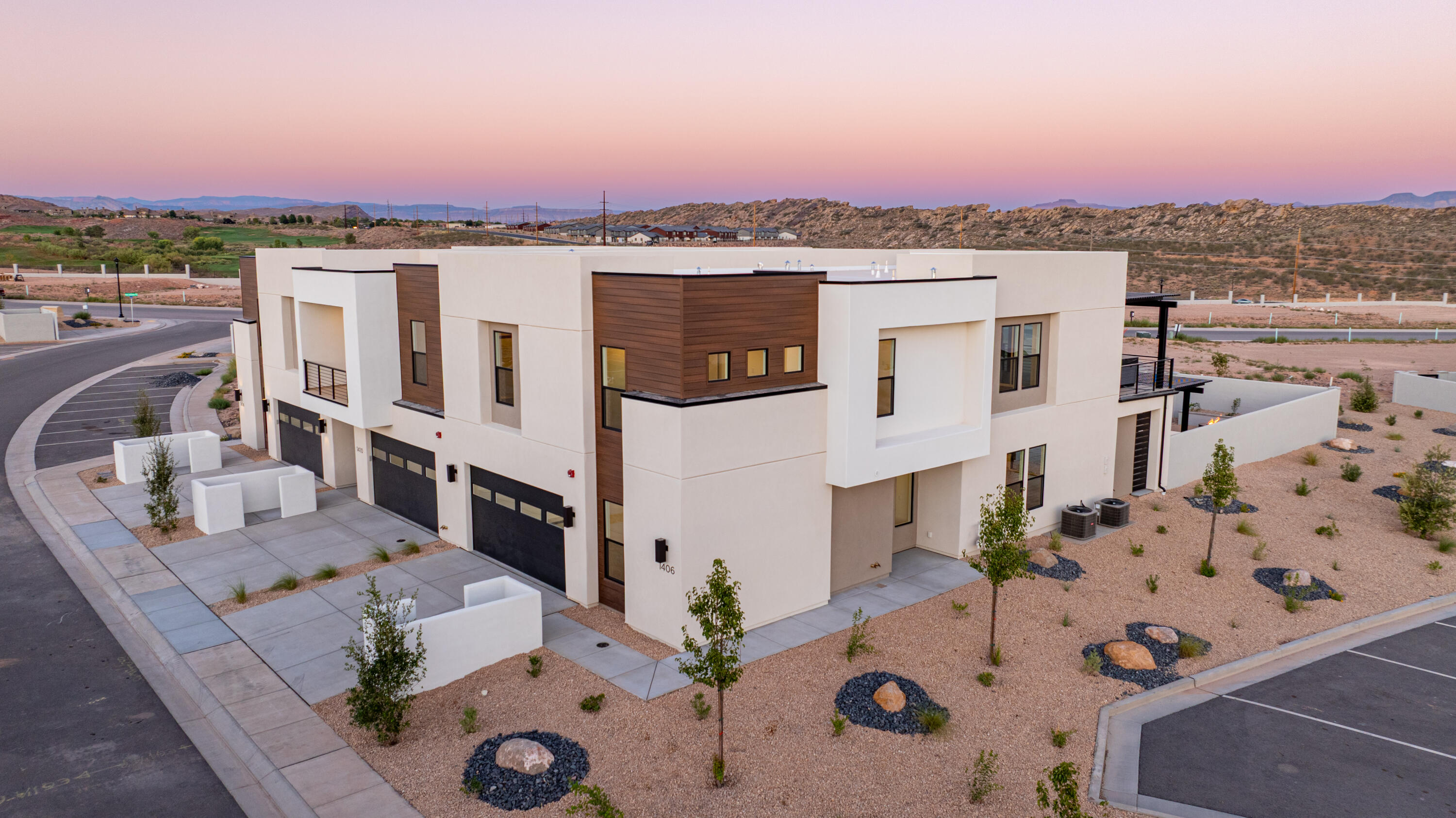 ISLAND AT CORAL CANYON - Residential