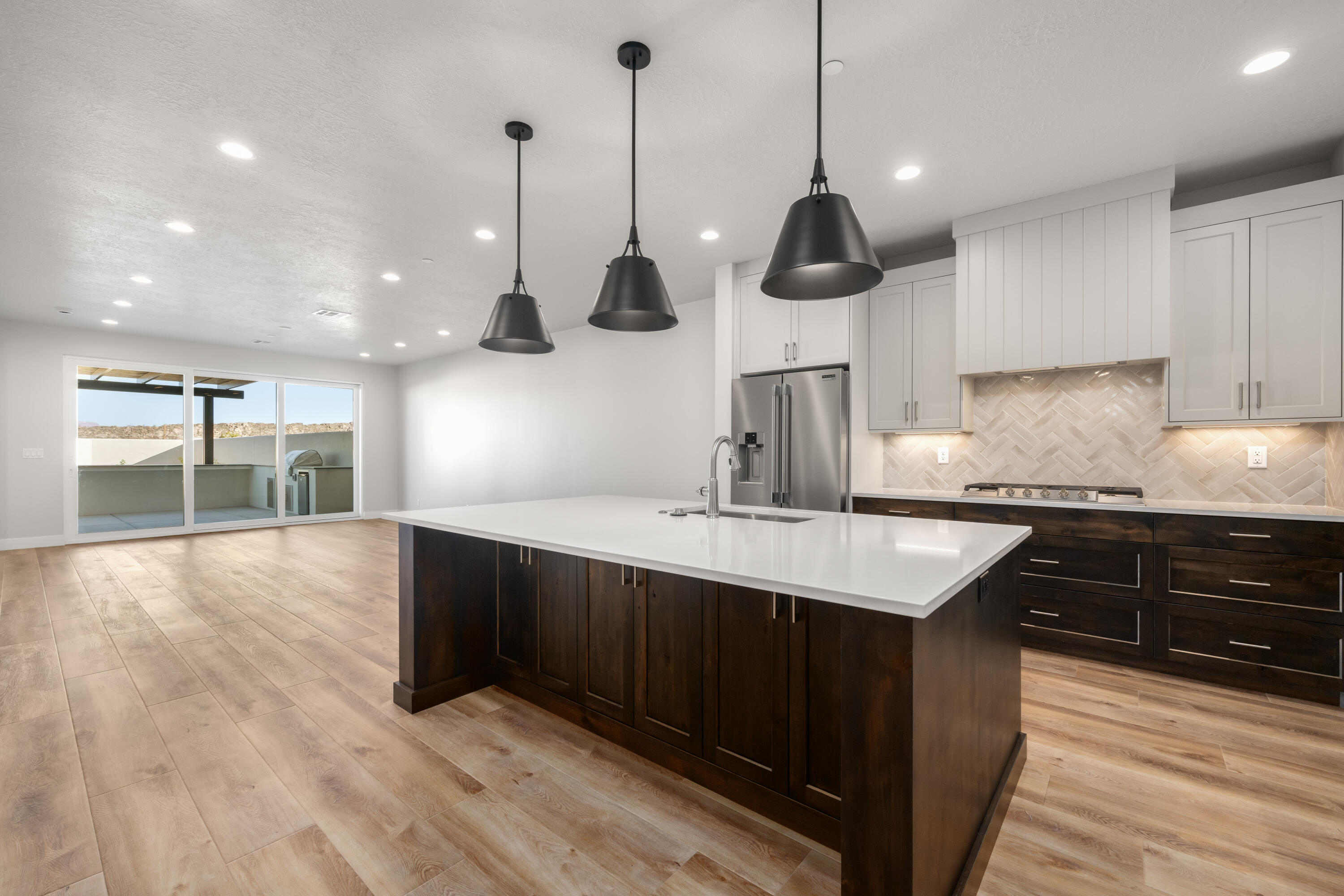 ISLAND AT CORAL CANYON - Residential