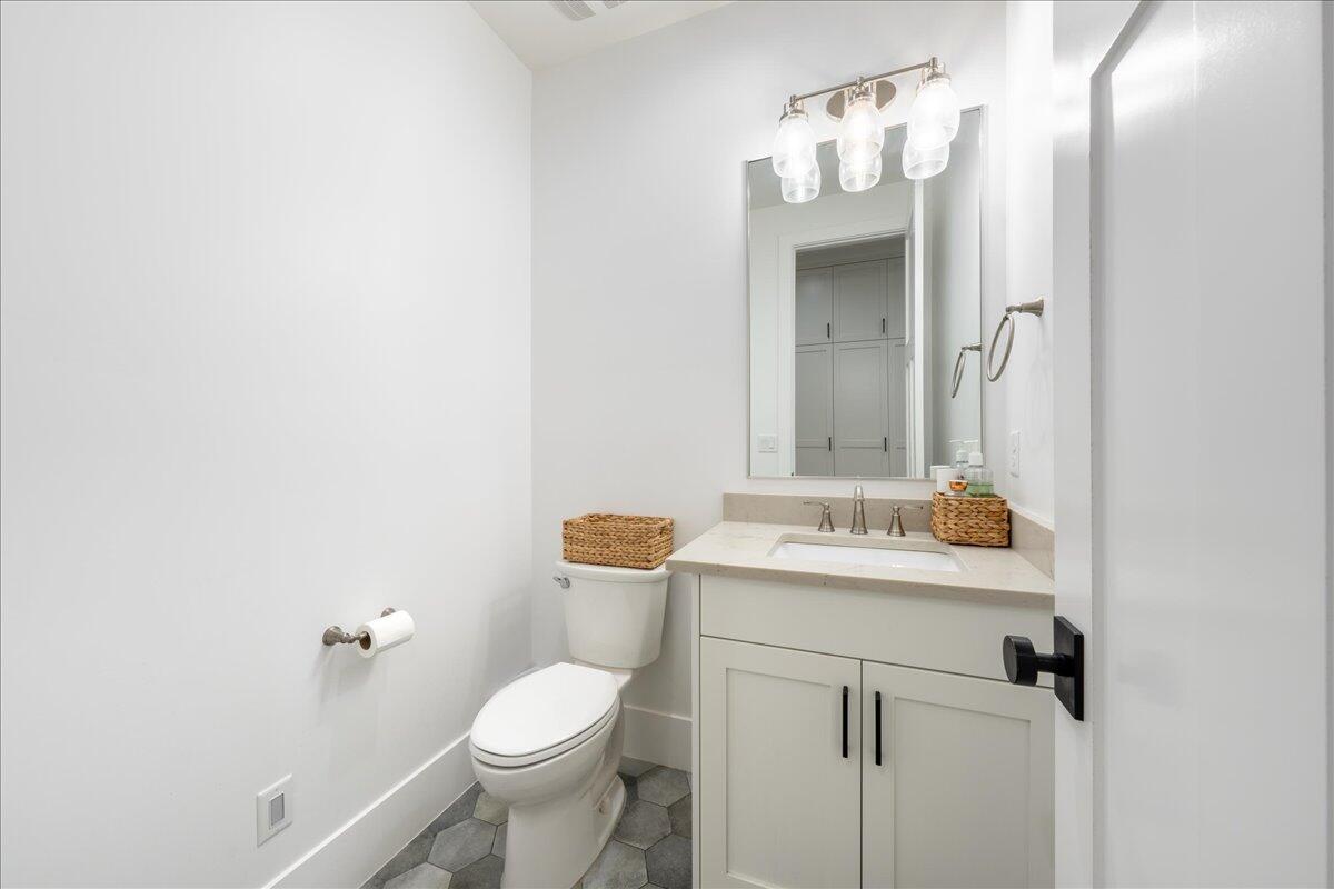 FIELDSTONE - Residential