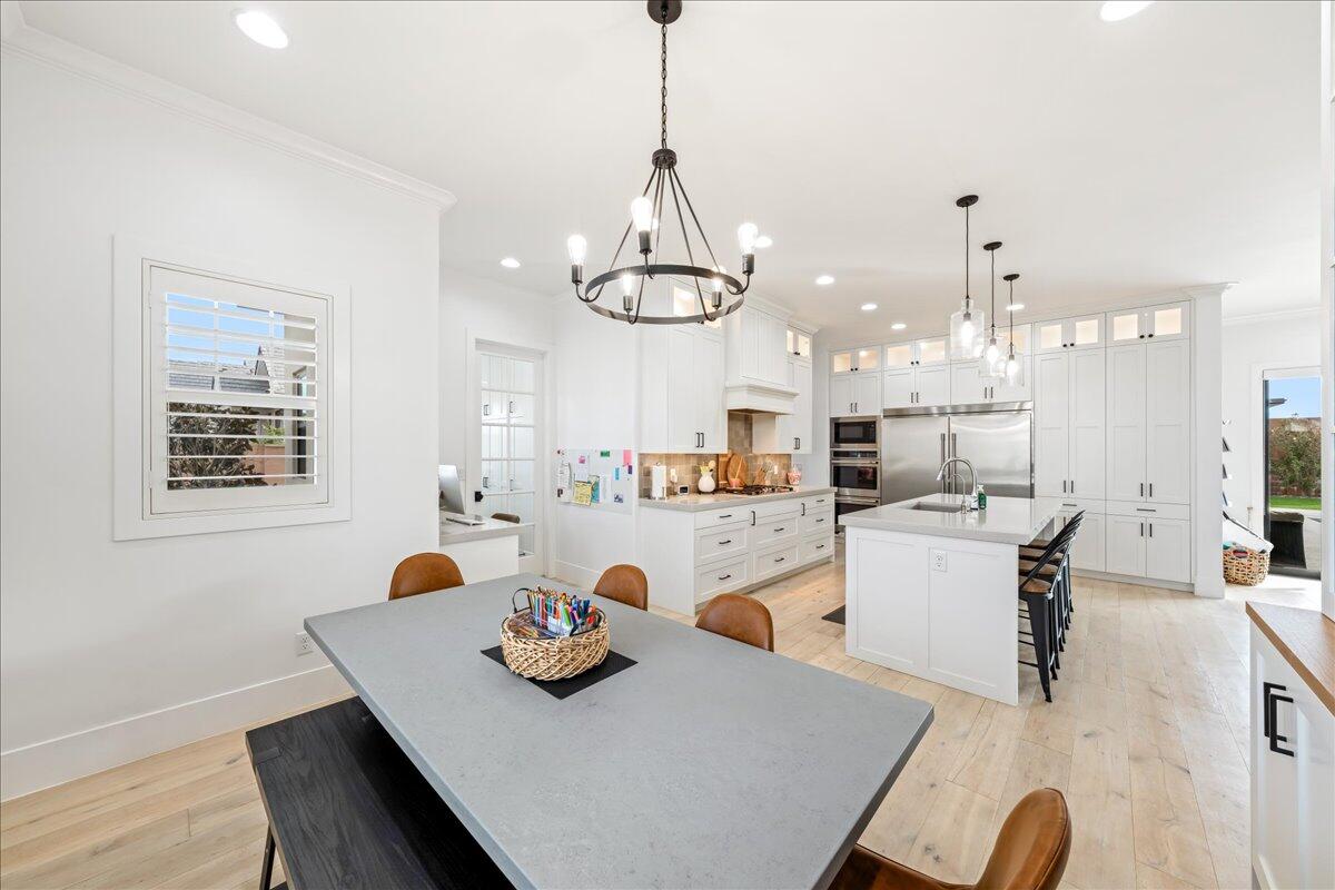 FIELDSTONE - Residential