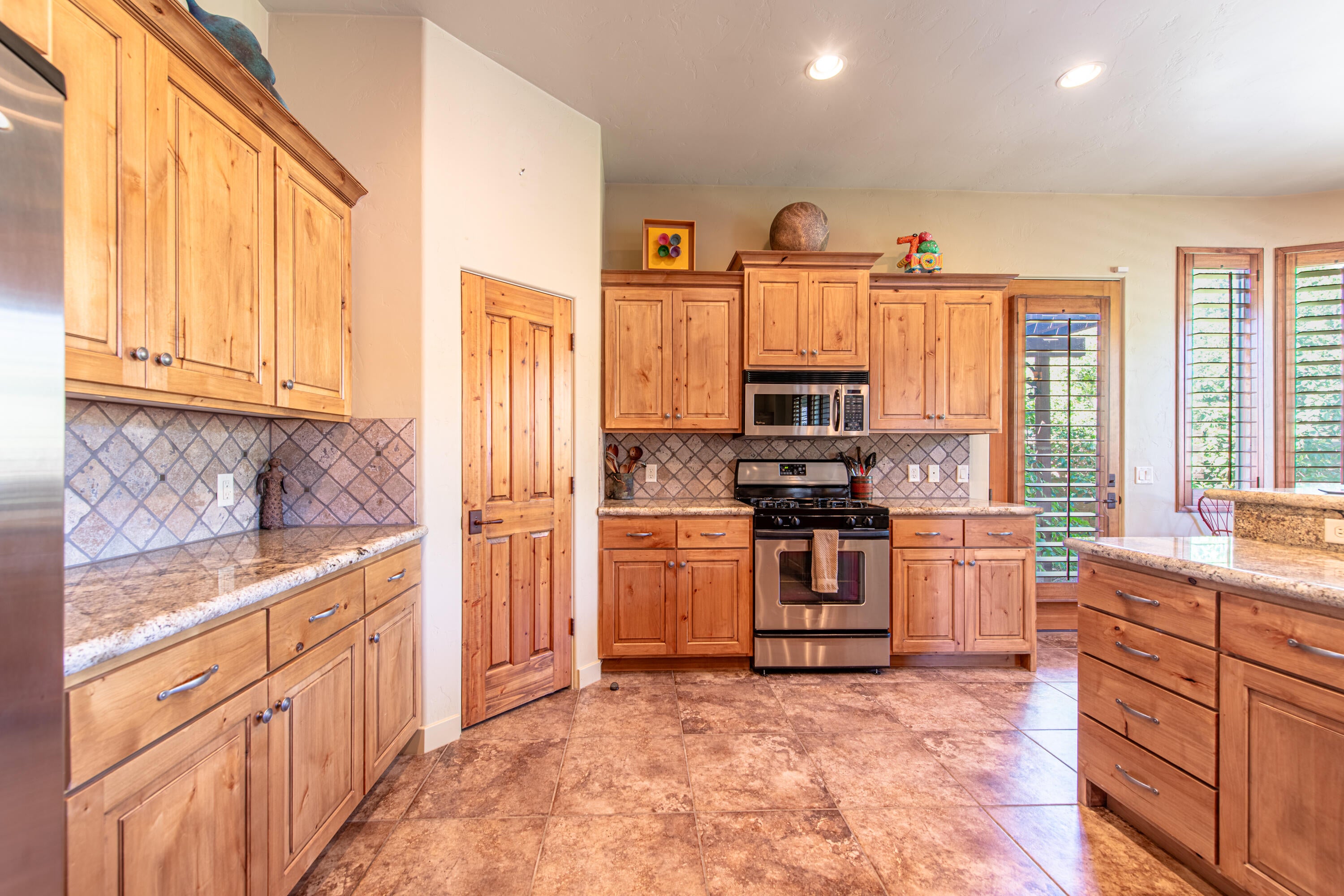 574 S 1360 W ST - Photo 4