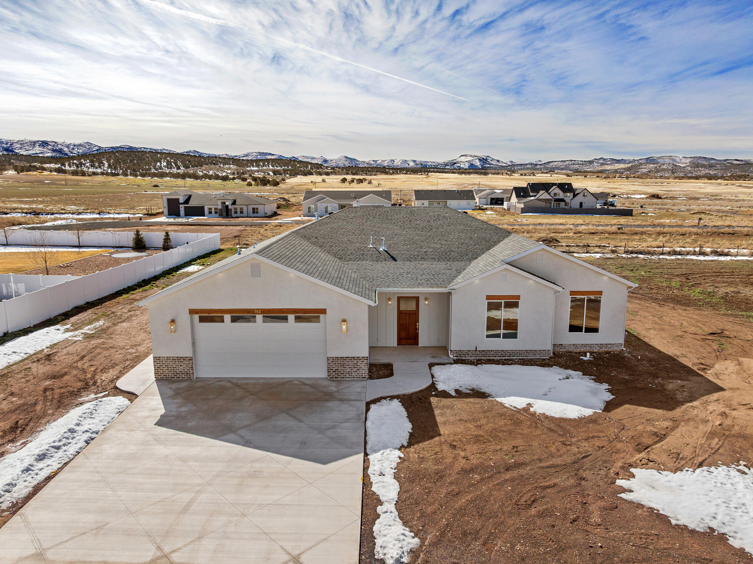 VALLEY VIEW - Residential