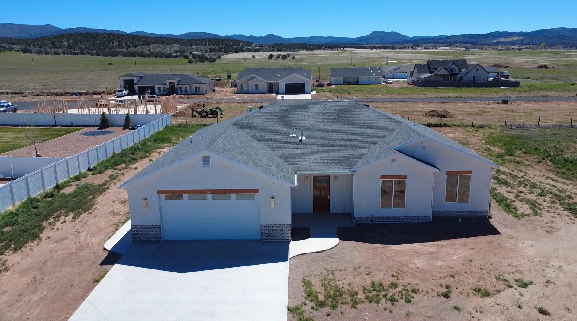 VALLEY VIEW - Residential