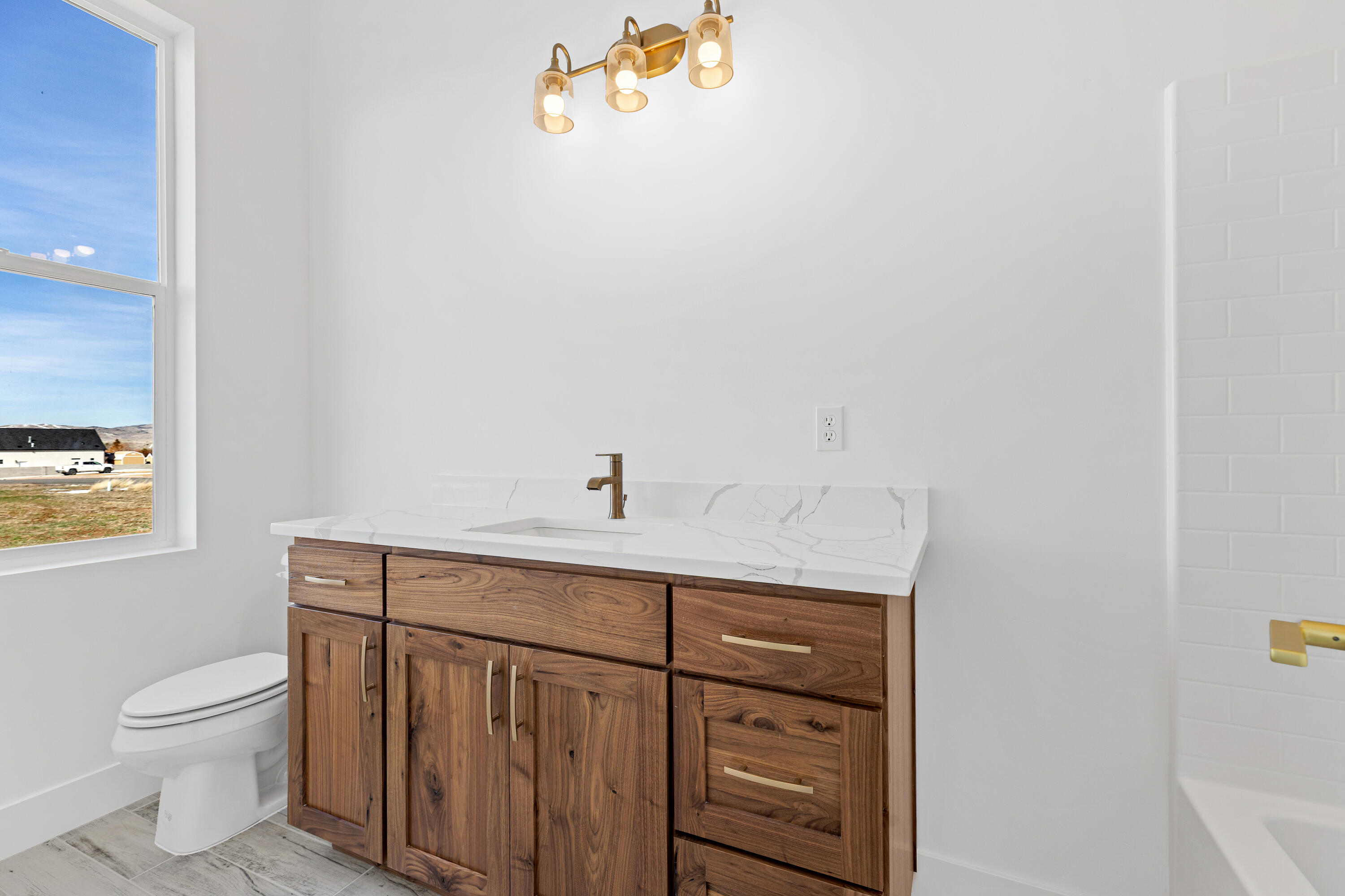 VALLEY VIEW - Residential