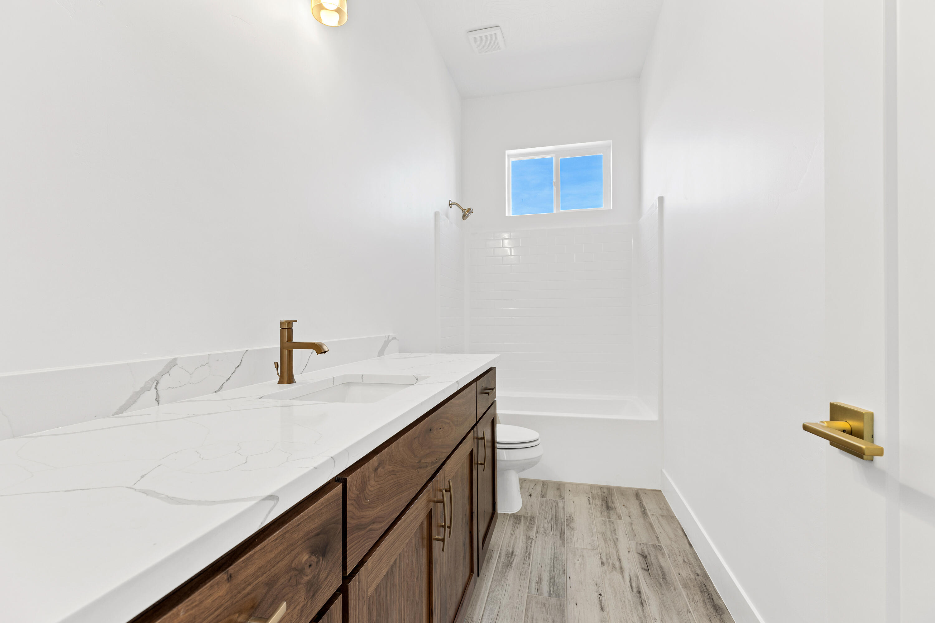 VALLEY VIEW - Residential