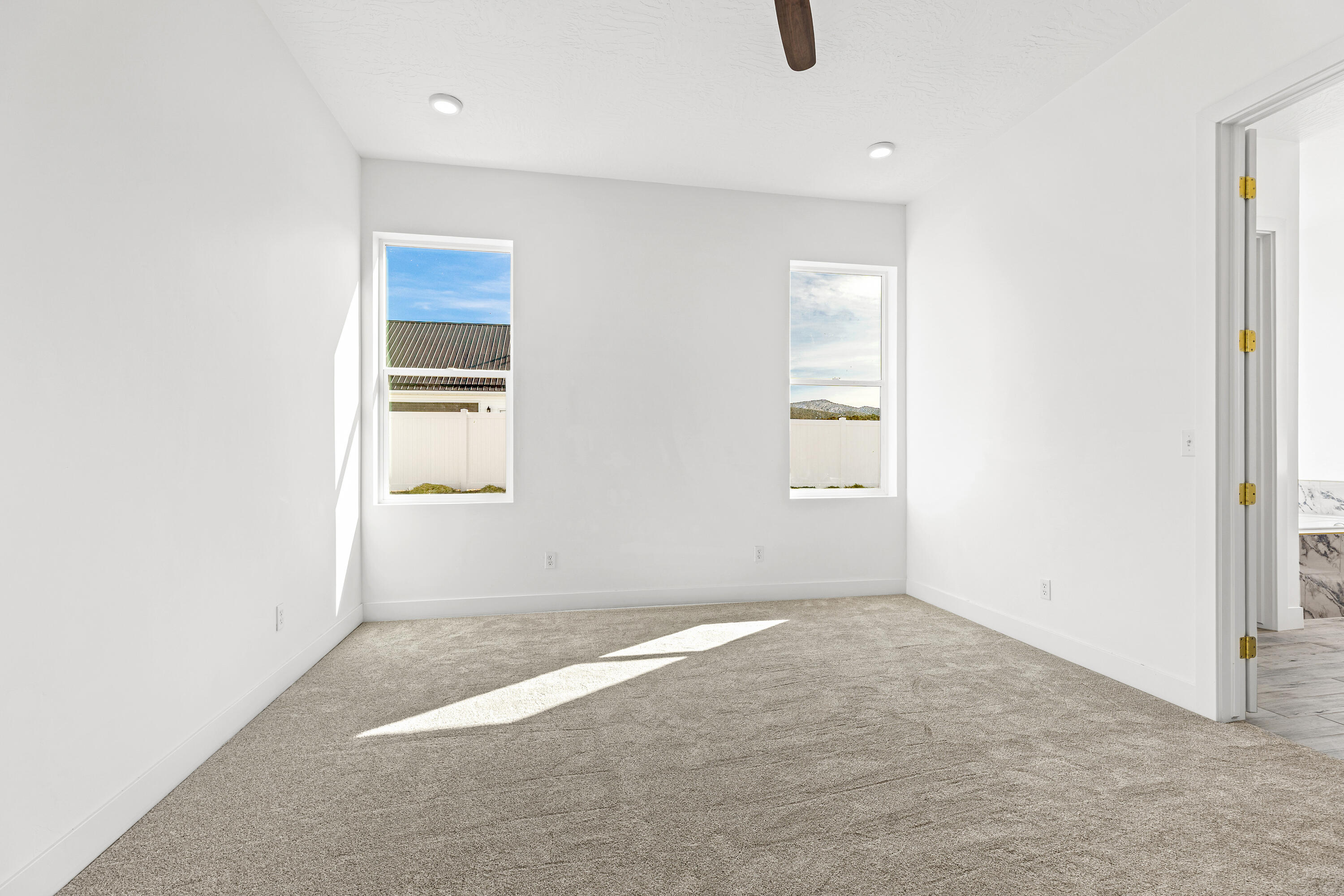 VALLEY VIEW - Residential