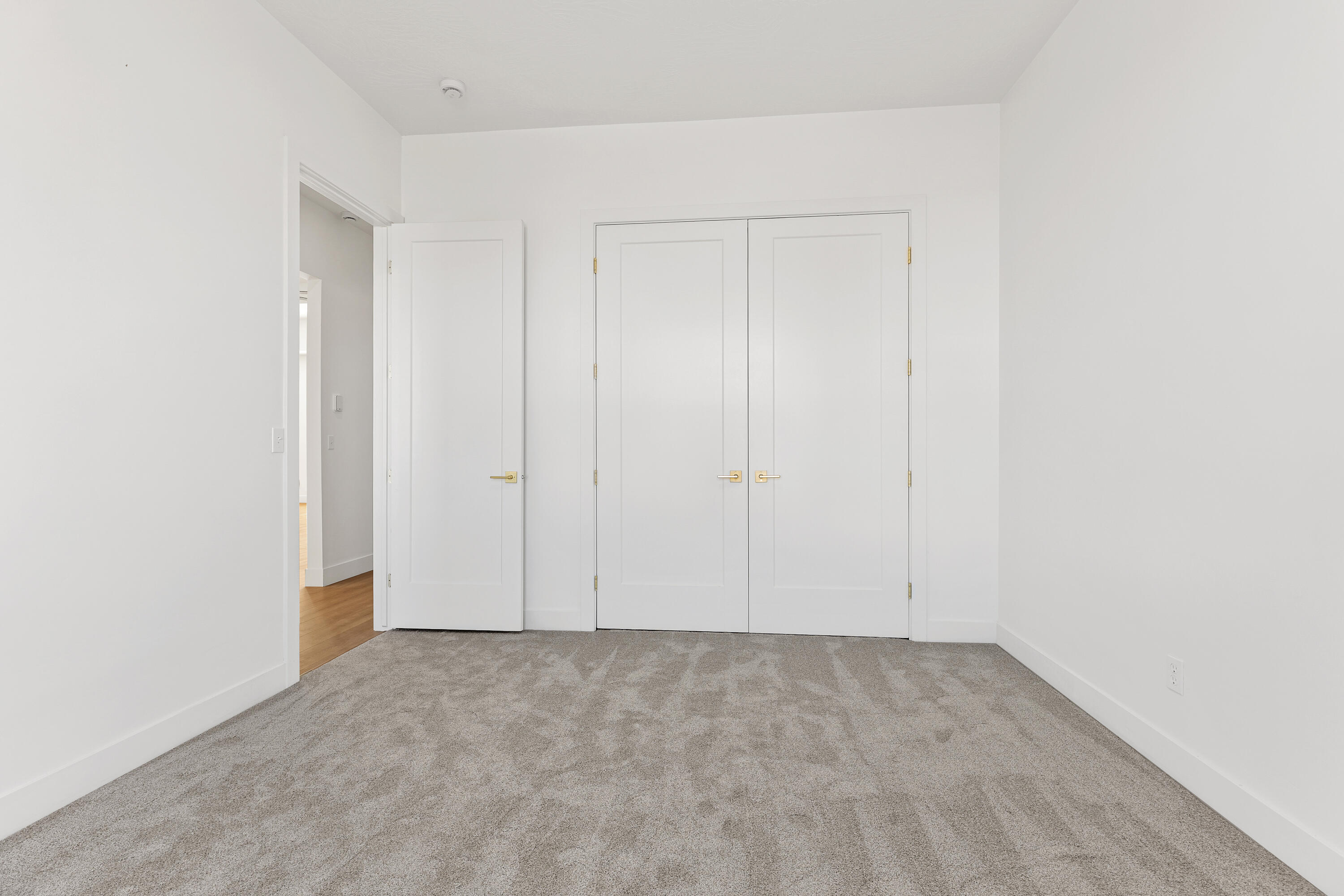 VALLEY VIEW - Residential