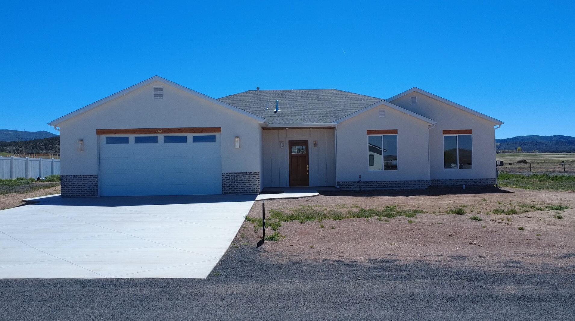 VALLEY VIEW - Residential