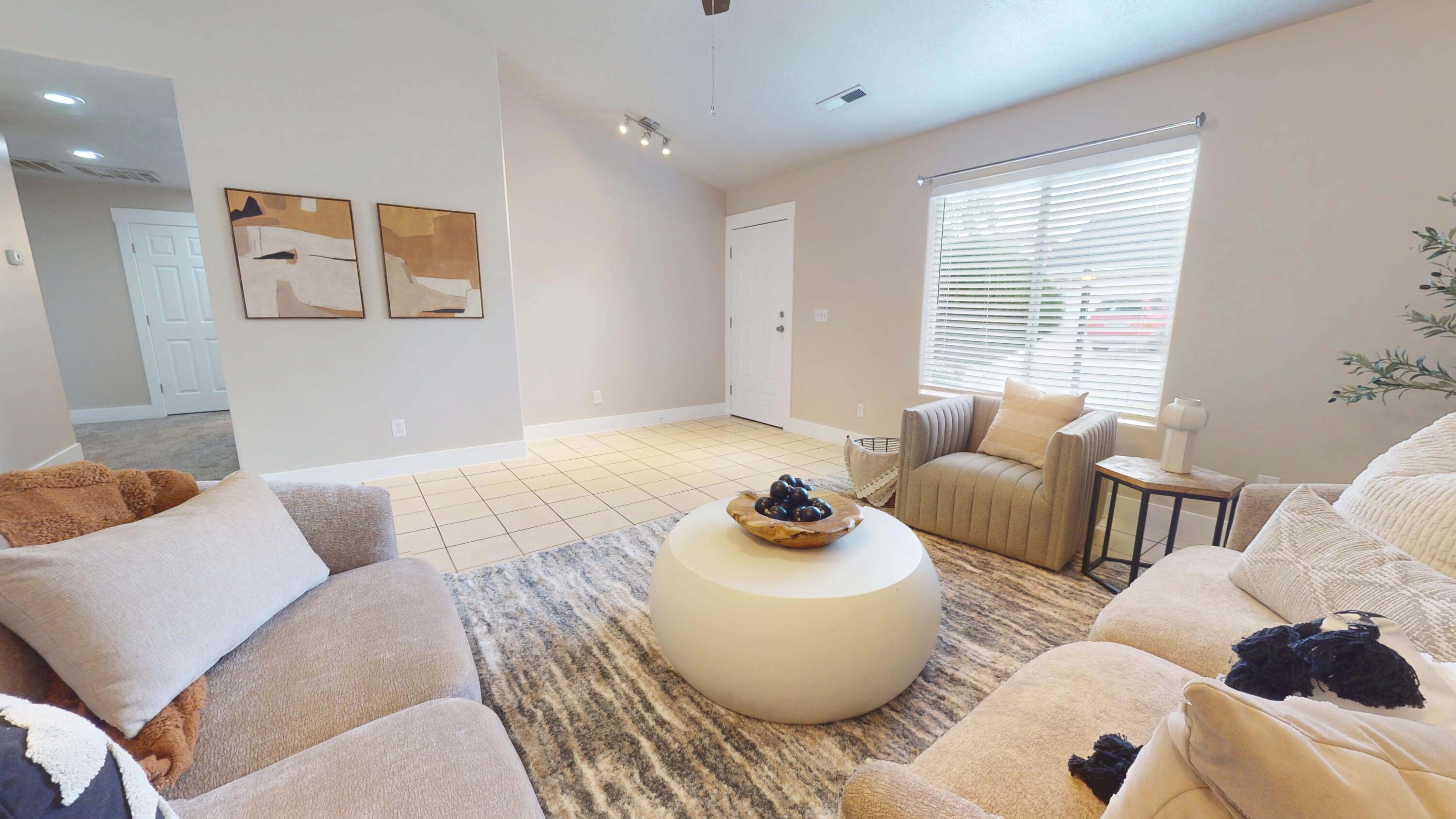 COTTAGES NORTH - Residential