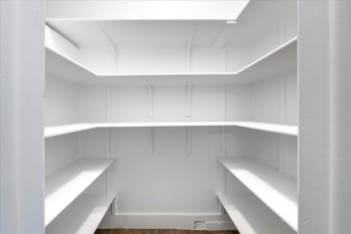 RIDGEVIEW - Residential