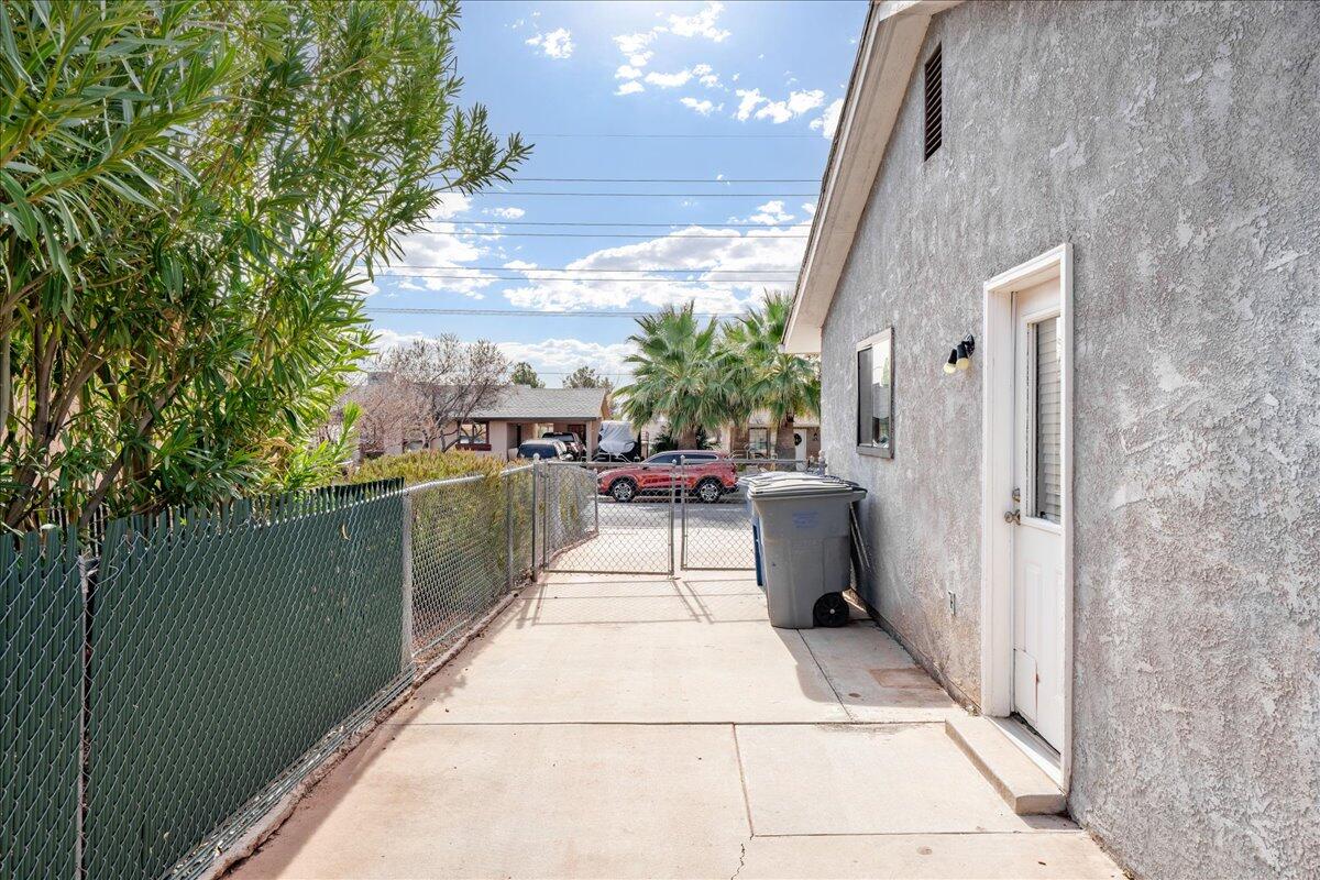 RIDGEVIEW - Residential