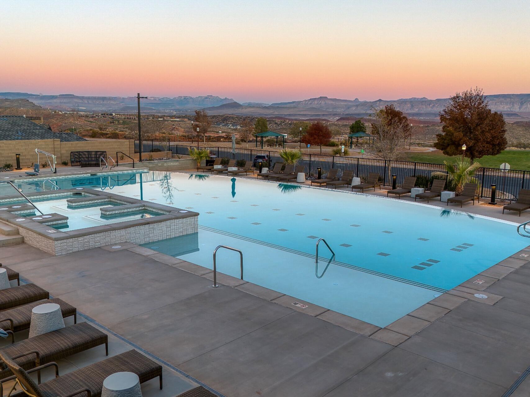 SOLIS AT CORAL CANYON - Residential