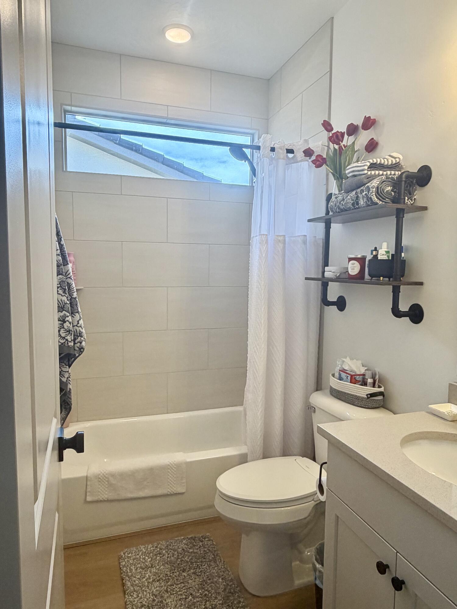 SOLIS AT CORAL CANYON - Residential