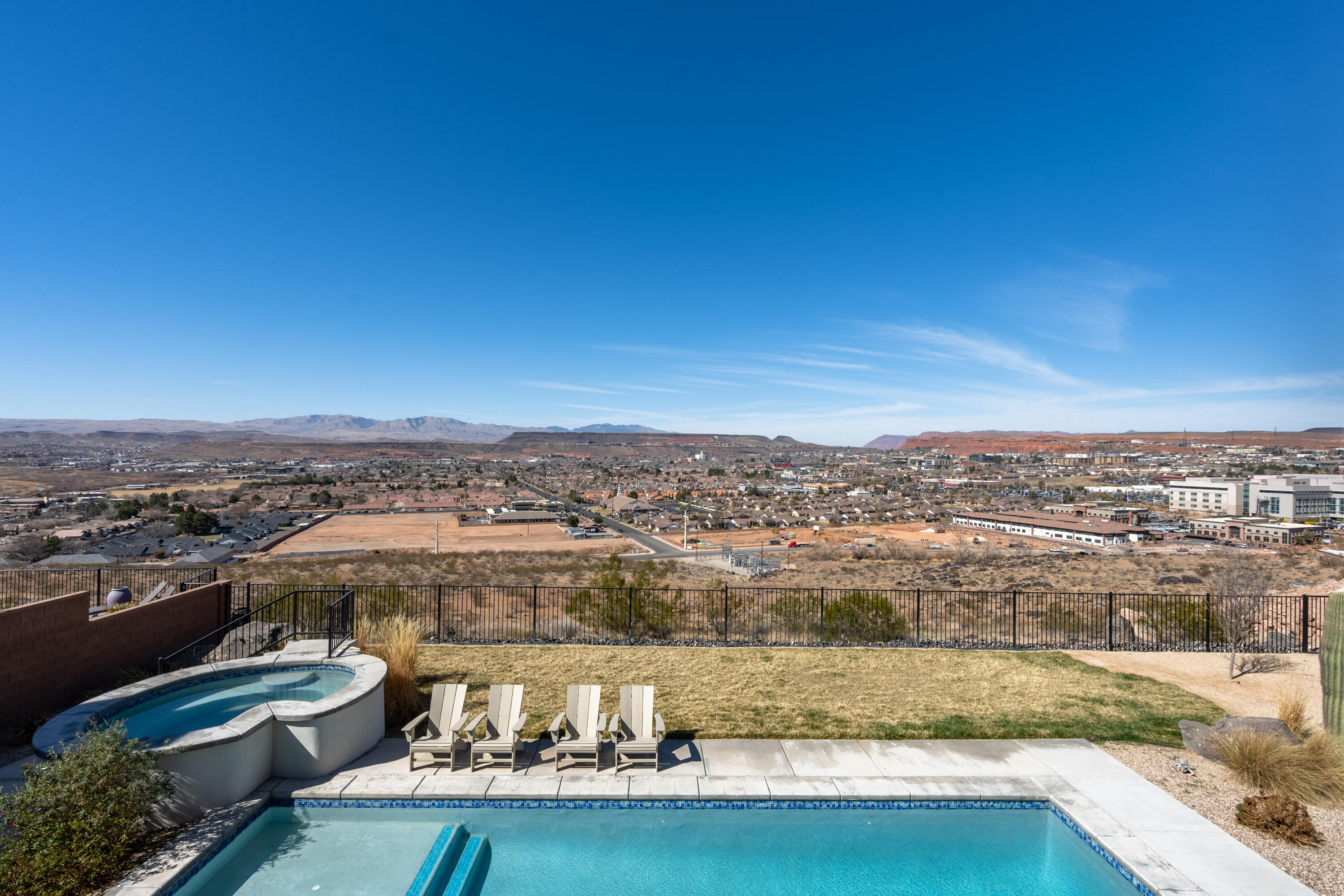 SOUTH RIM AT FOREMASTER RIDGE - Residential