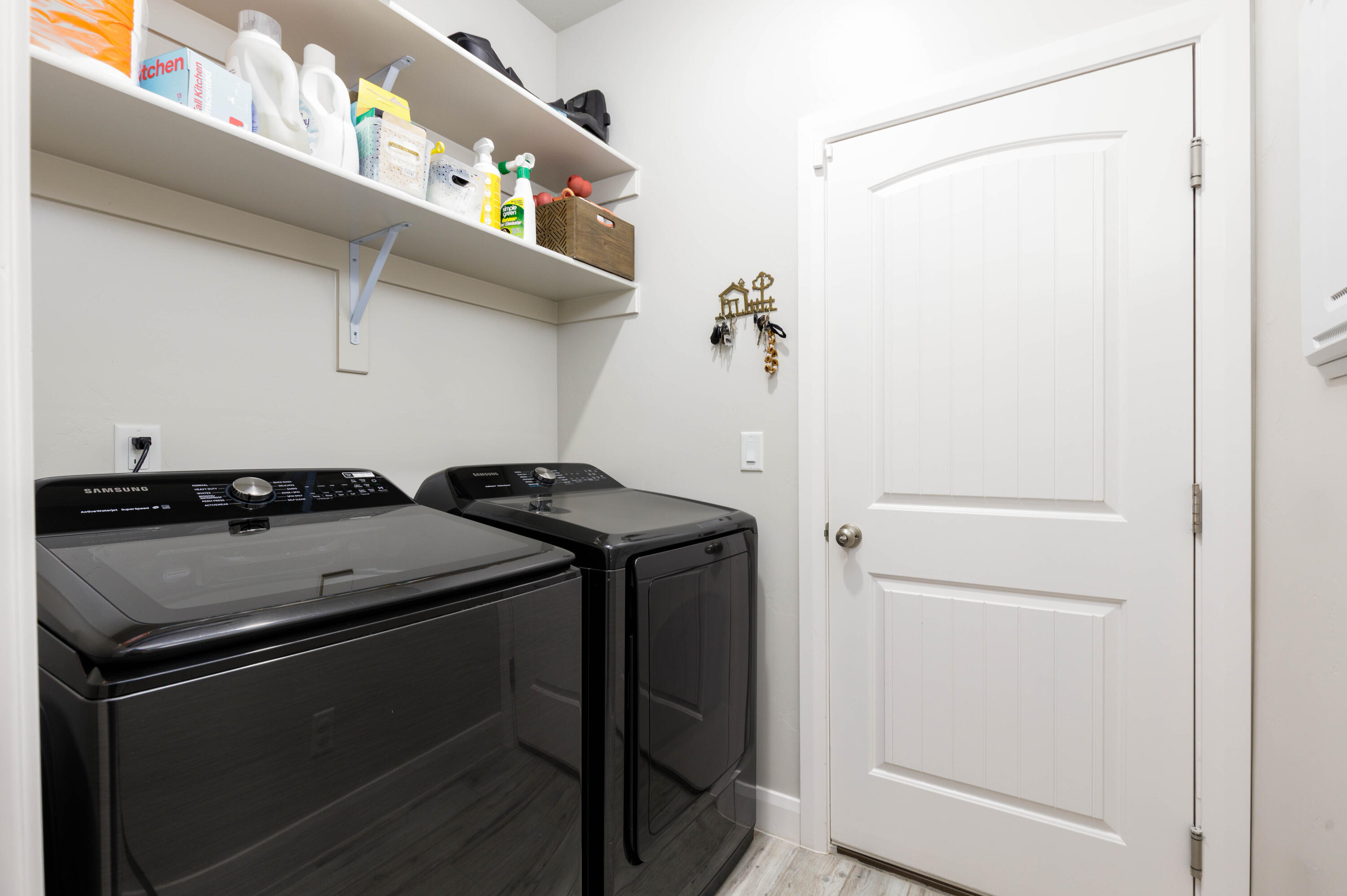 ZIONS GATE ESTATES - Residential
