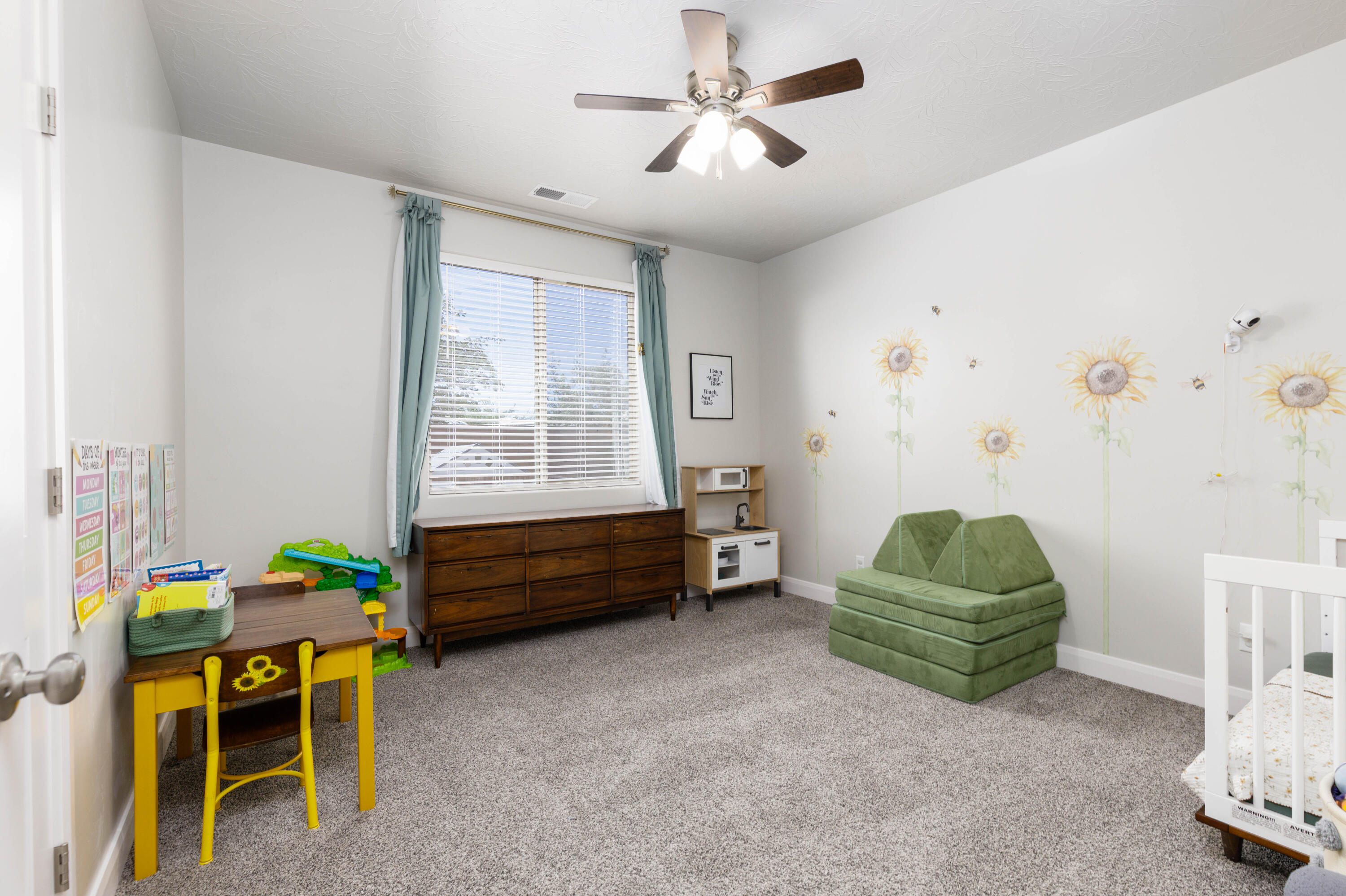ZIONS GATE ESTATES - Residential