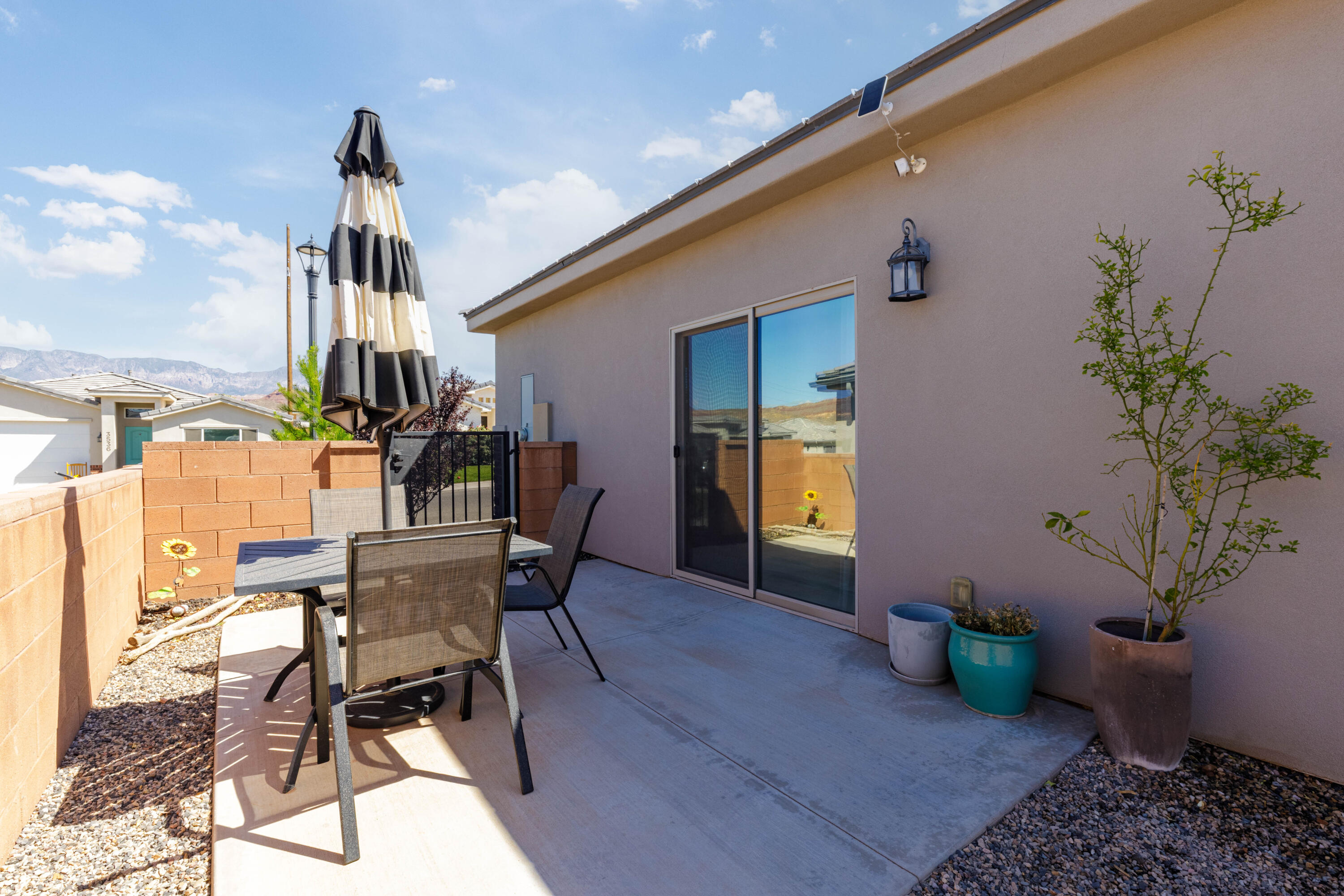 ZIONS GATE ESTATES - Residential