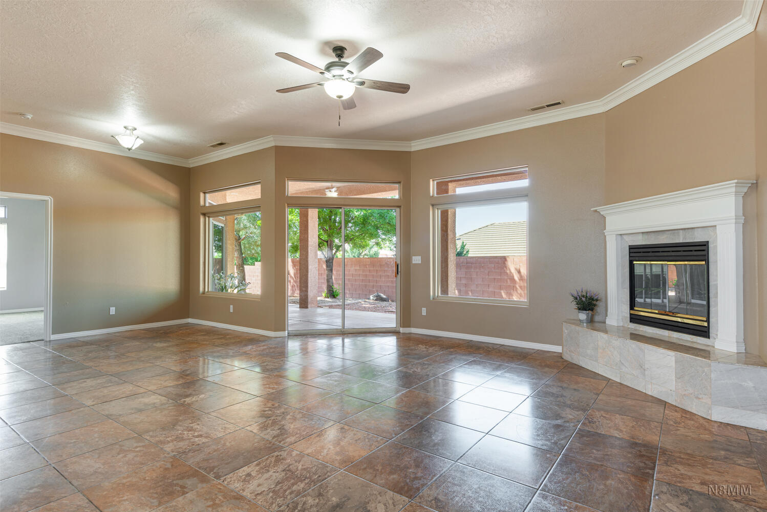 PAINTED HILLS RLINGTON HEIGHTS - Residential