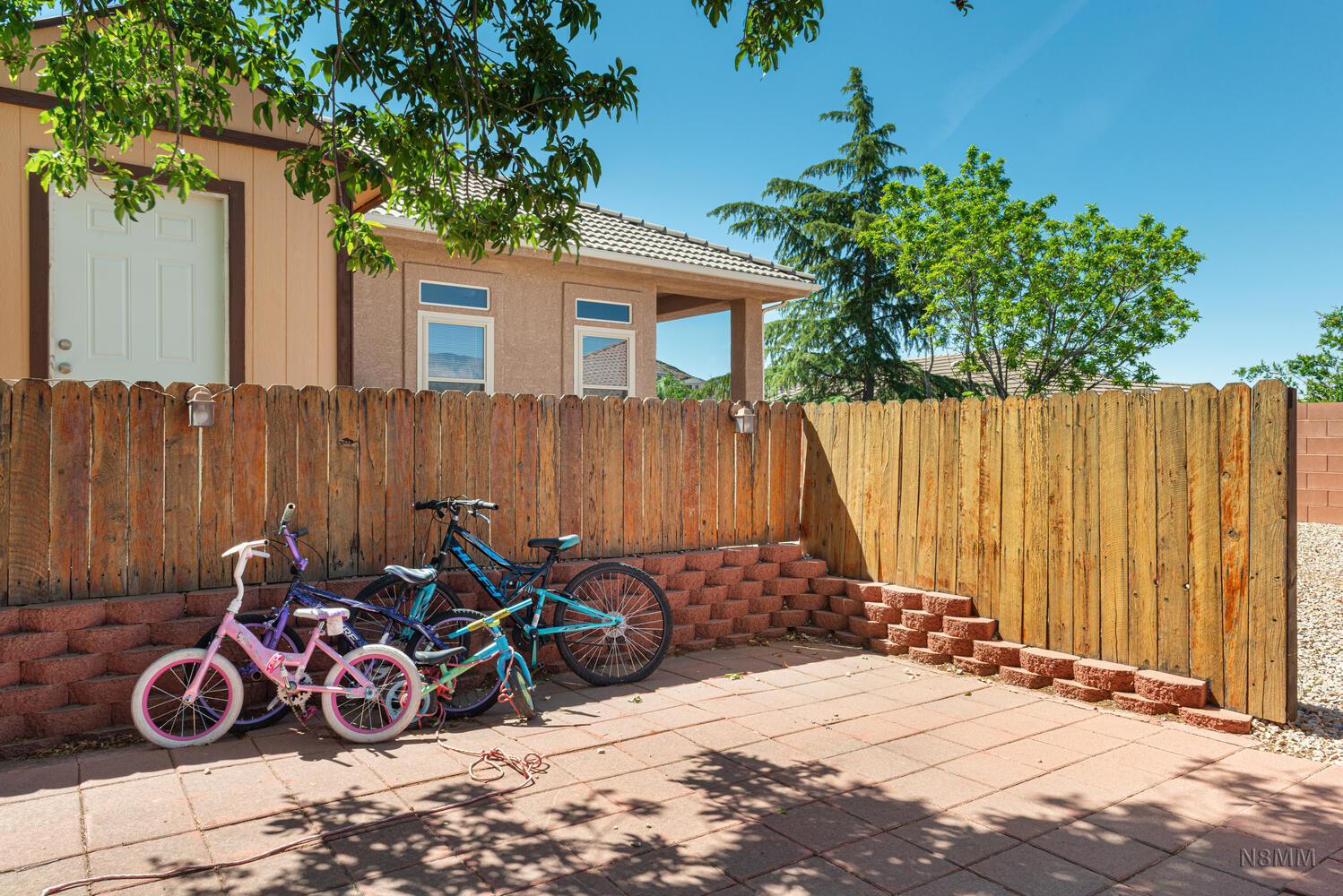 PAINTED HILLS RLINGTON HEIGHTS - Residential