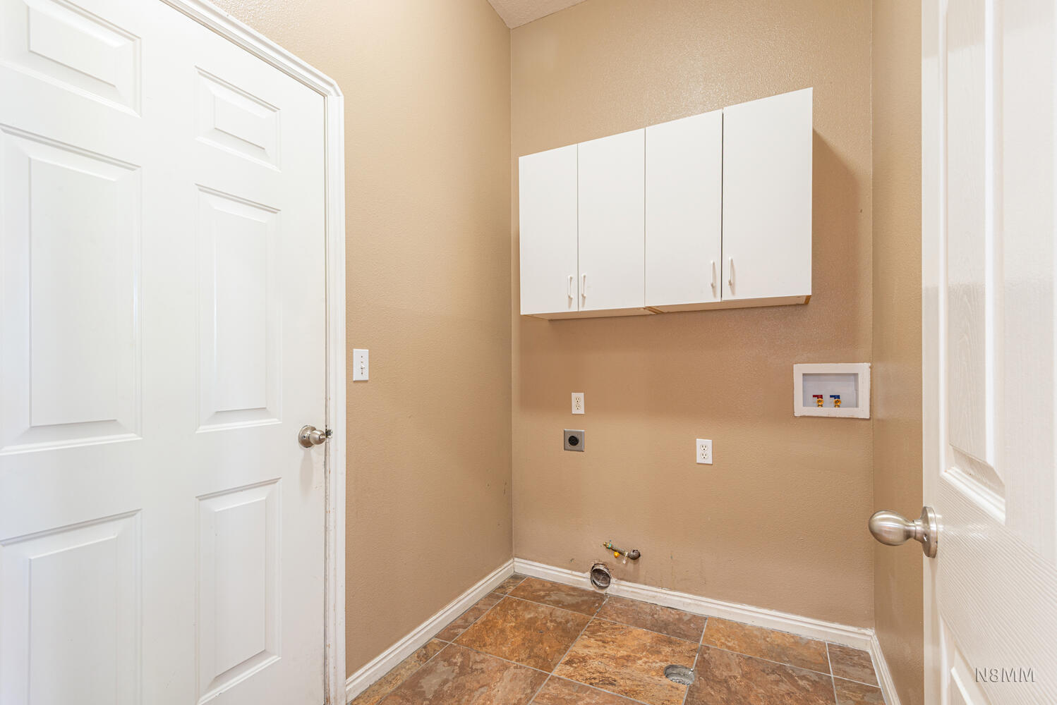 PAINTED HILLS RLINGTON HEIGHTS - Residential