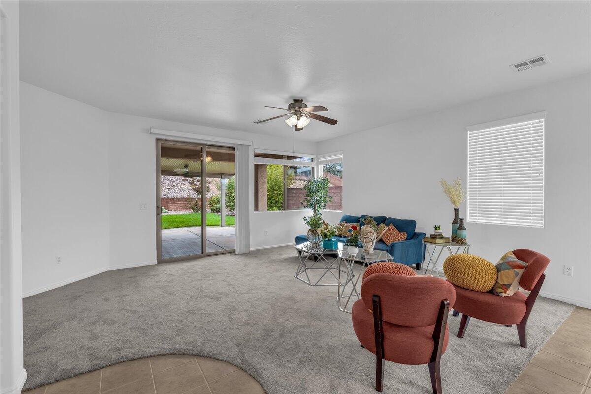 CORAL CANYON - Residential