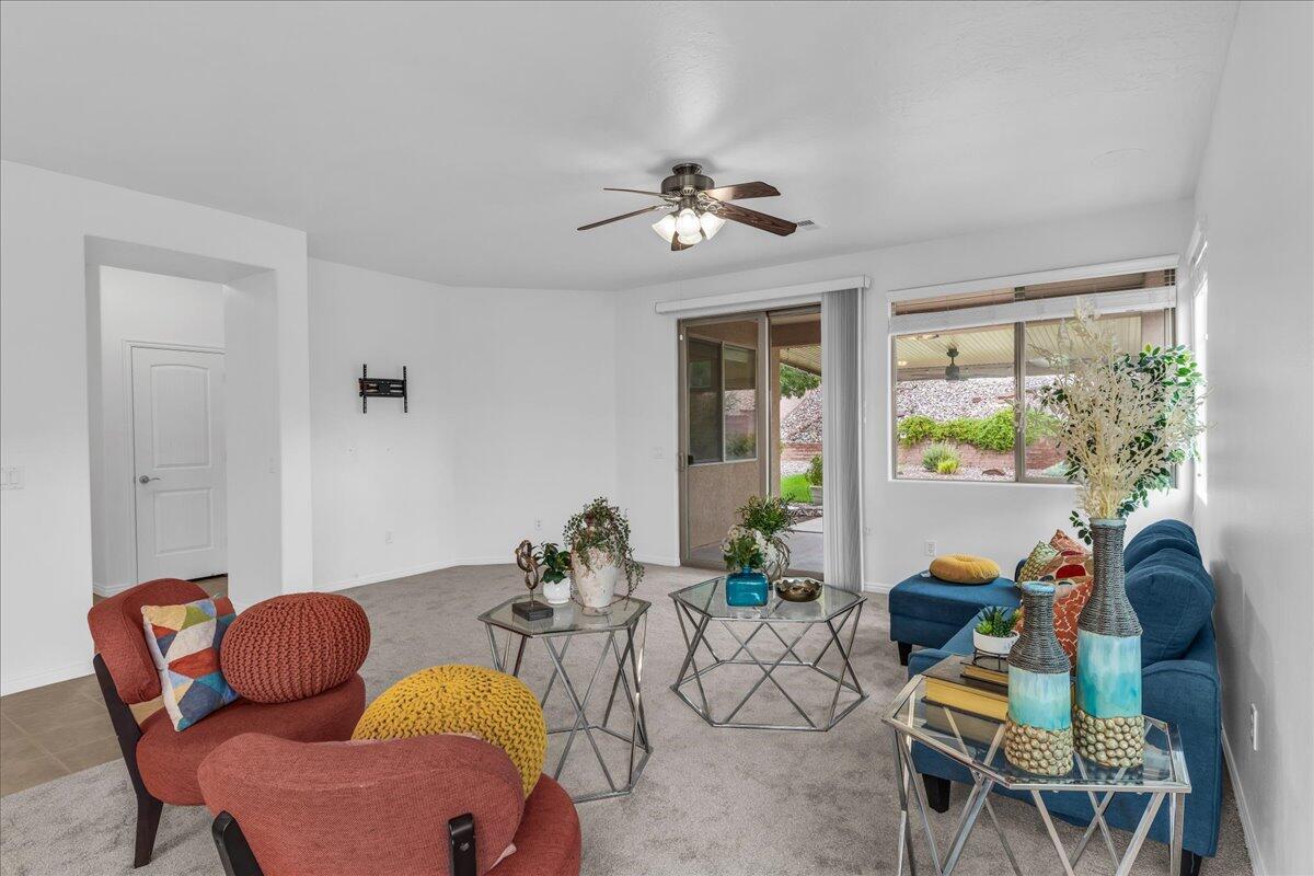 CORAL CANYON - Residential