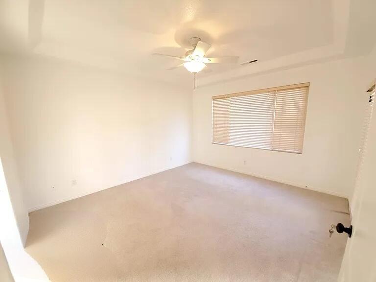 WINDOW ROCK - Residential