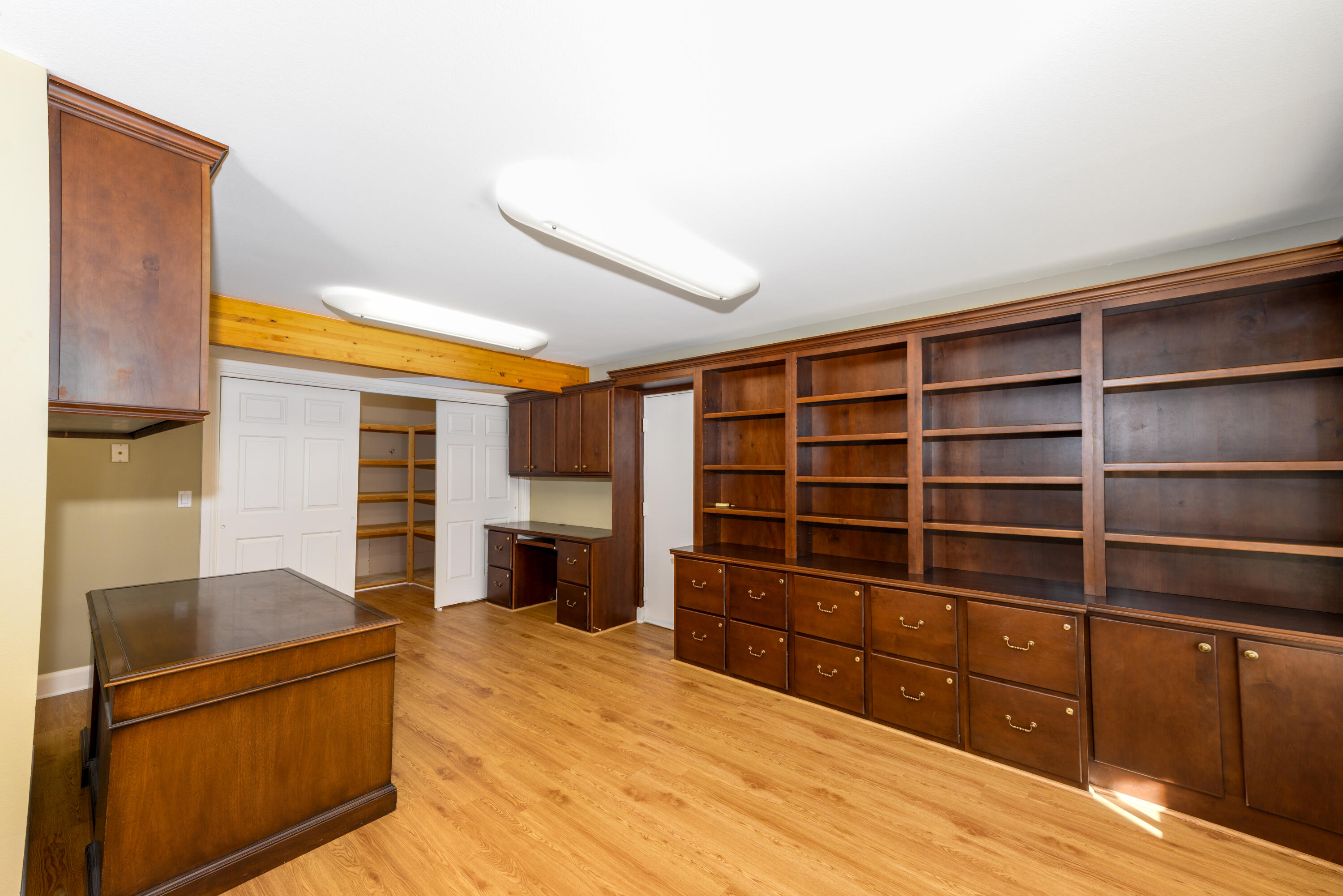 BLOOMINGTON COUNTRY CLUB - Residential