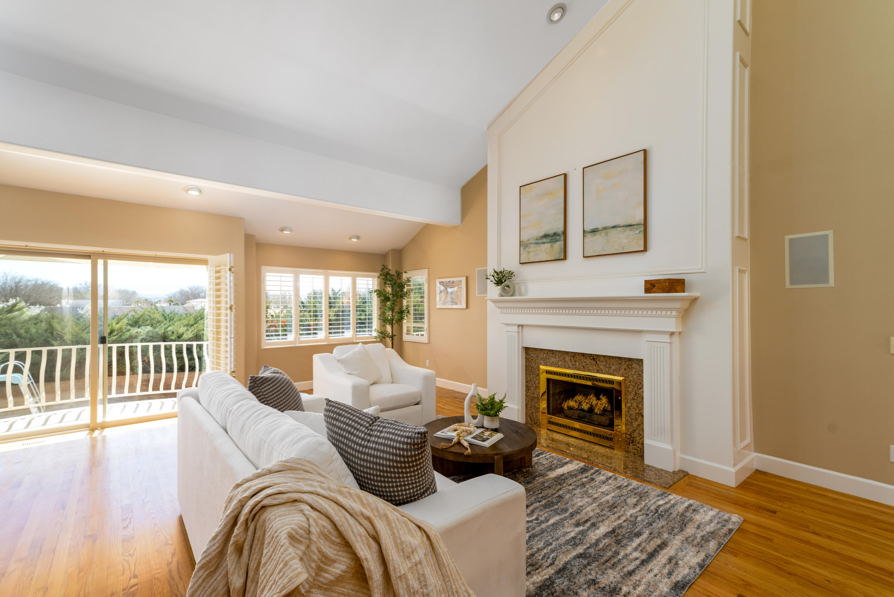 BLOOMINGTON COUNTRY CLUB - Residential