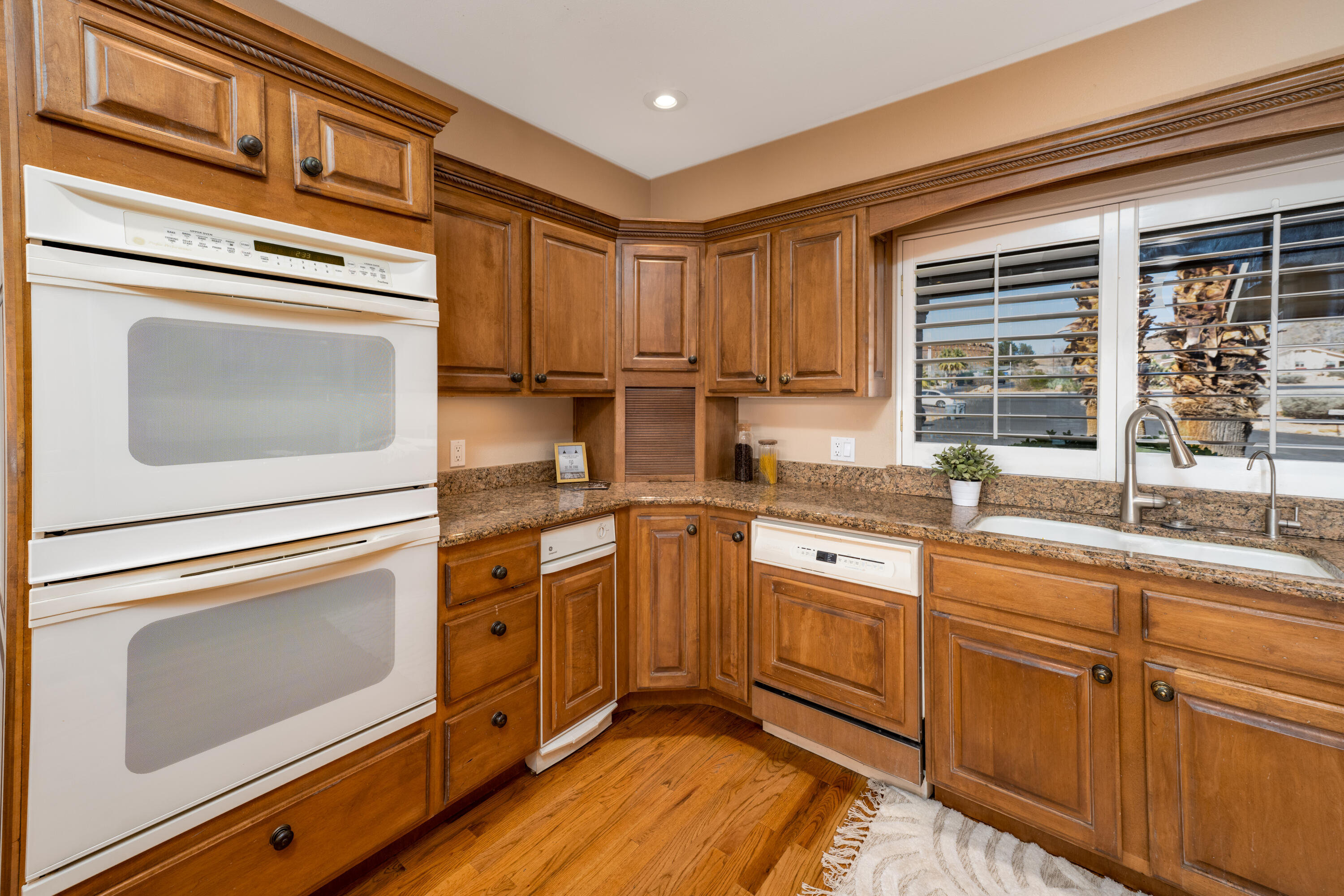 BLOOMINGTON COUNTRY CLUB - Residential