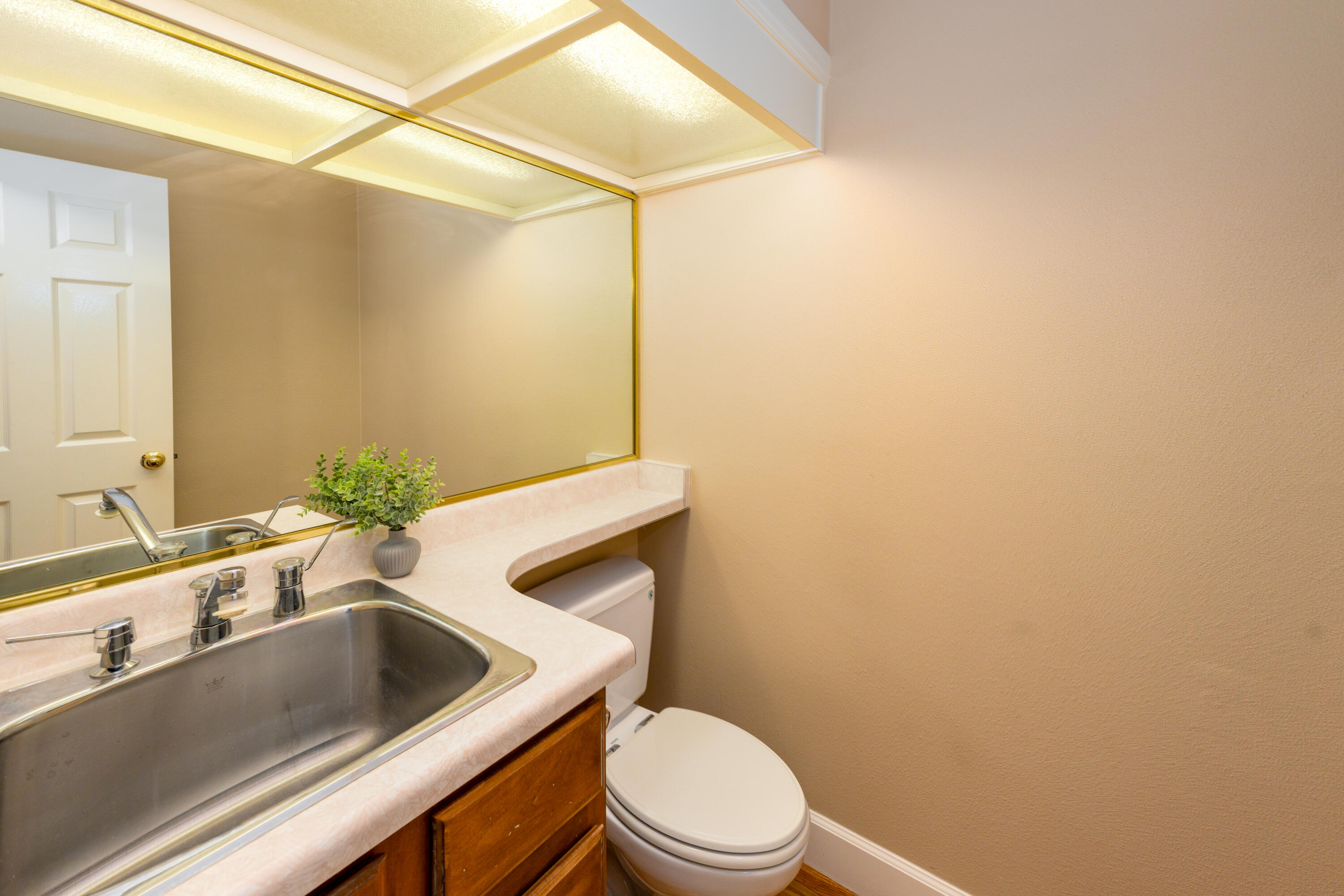 BLOOMINGTON COUNTRY CLUB - Residential