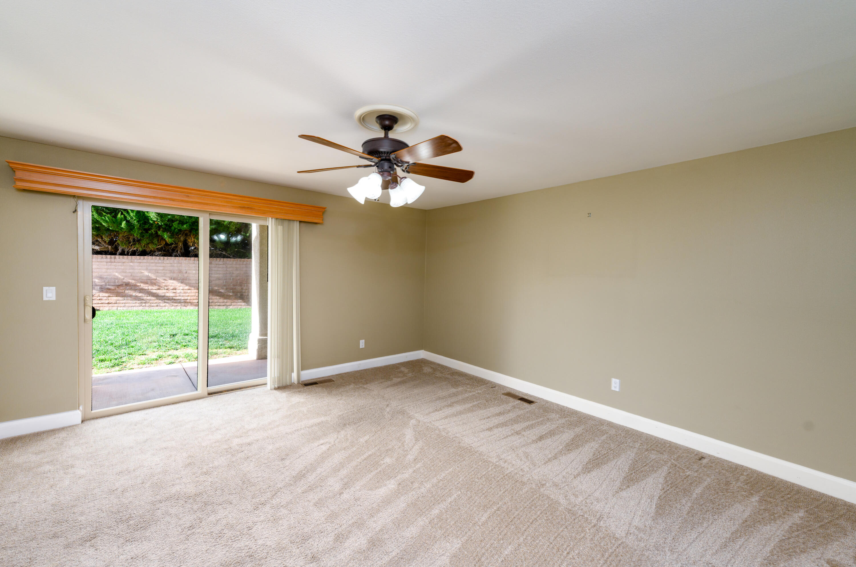 BLOOMINGTON COUNTRY CLUB - Residential