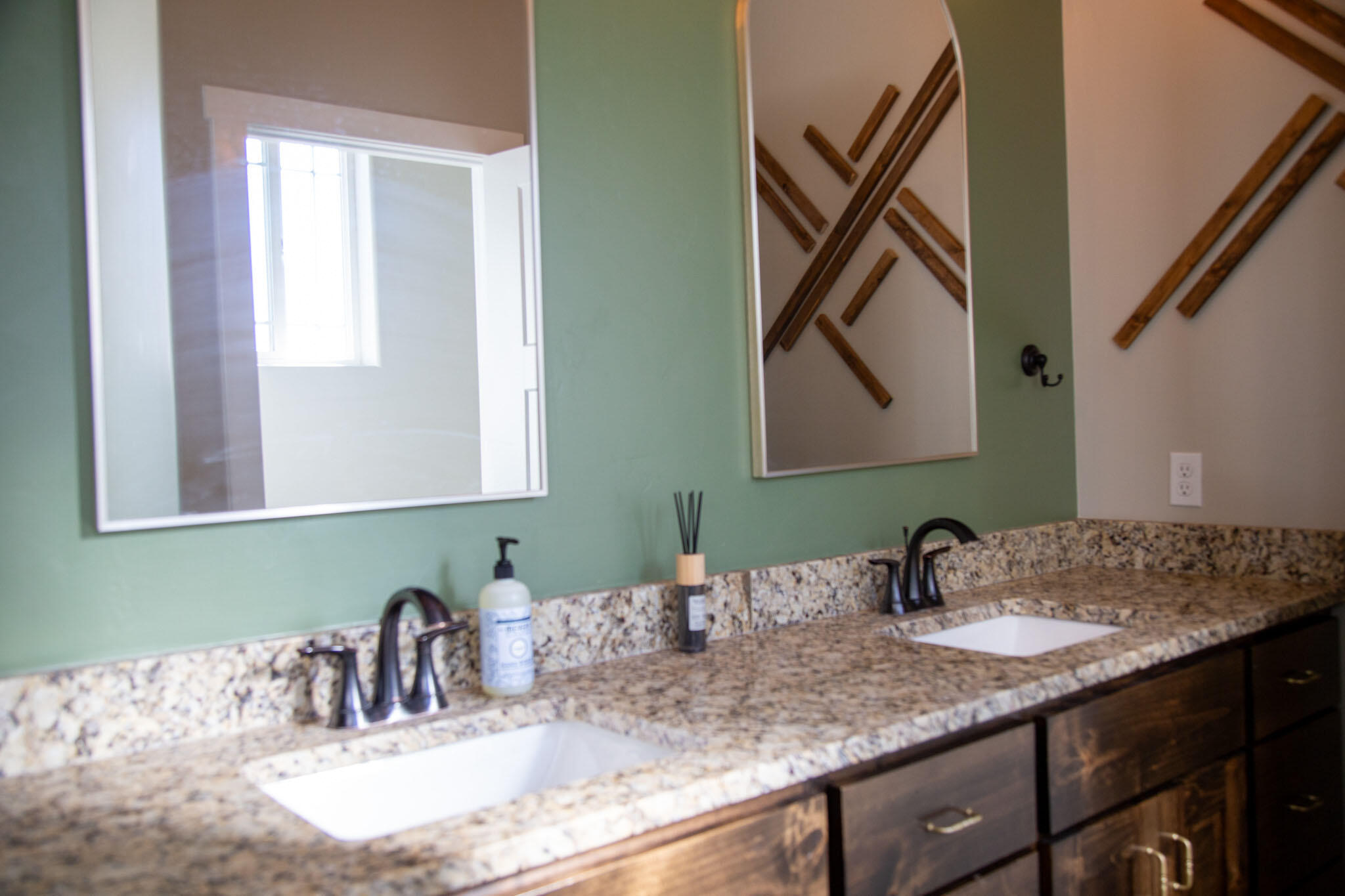 M.A. STAHELI - Residential