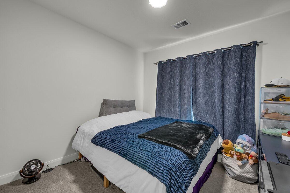 AUBURN HILLS - Residential