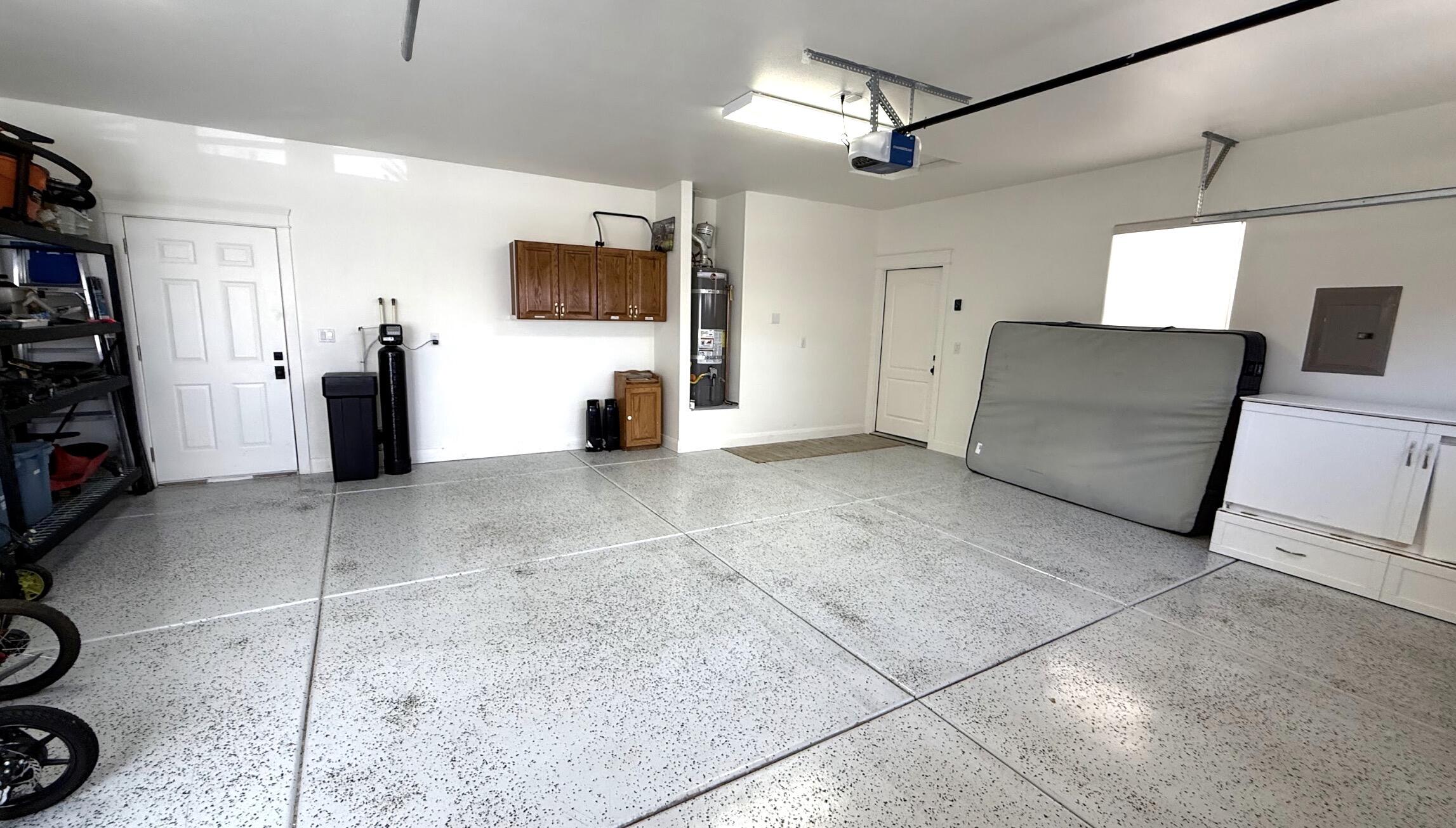 LAGUNA AT GREEN SPRINGS - Residential