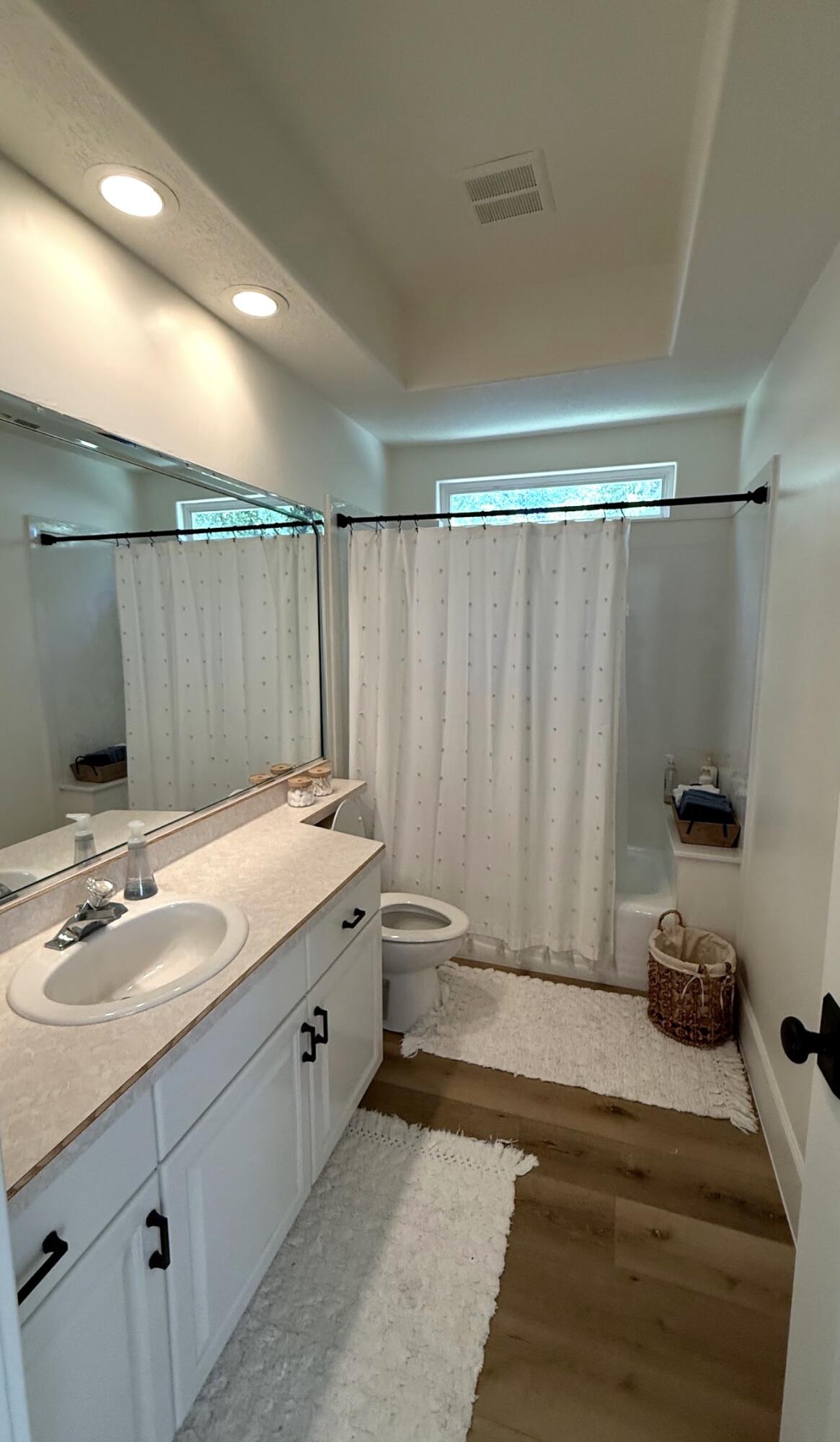 LAGUNA AT GREEN SPRINGS - Residential